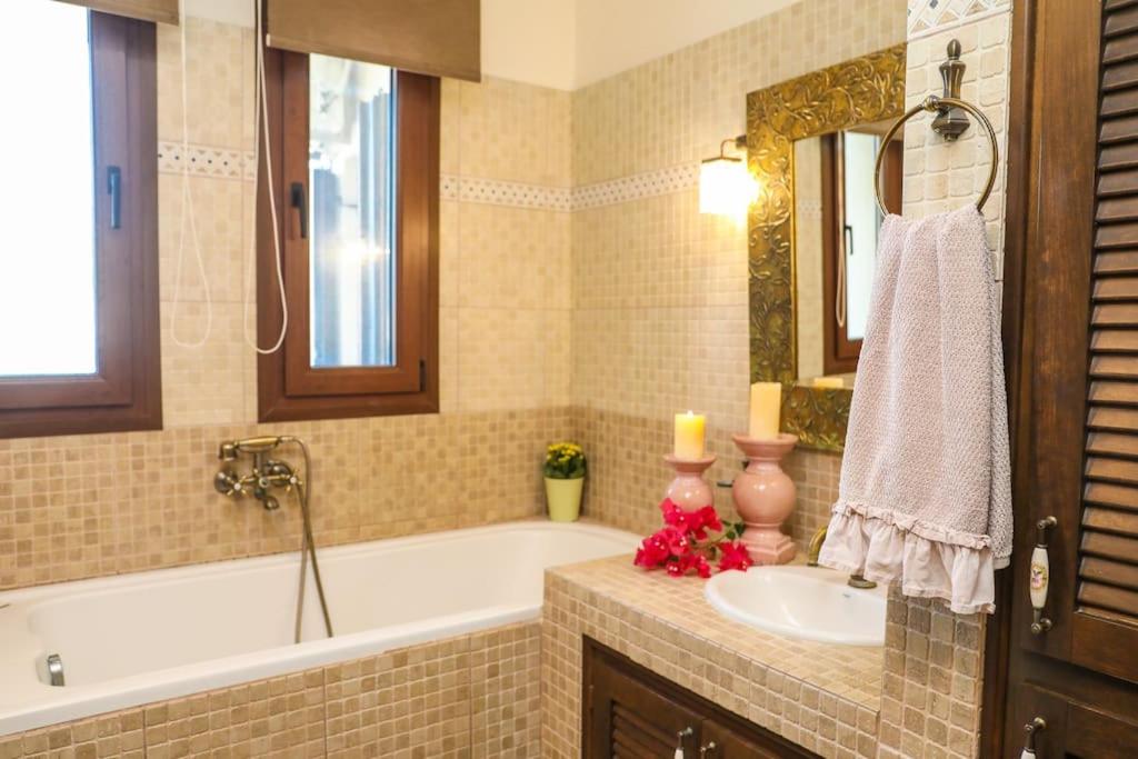Skiathos Beach Villa Aphrodite