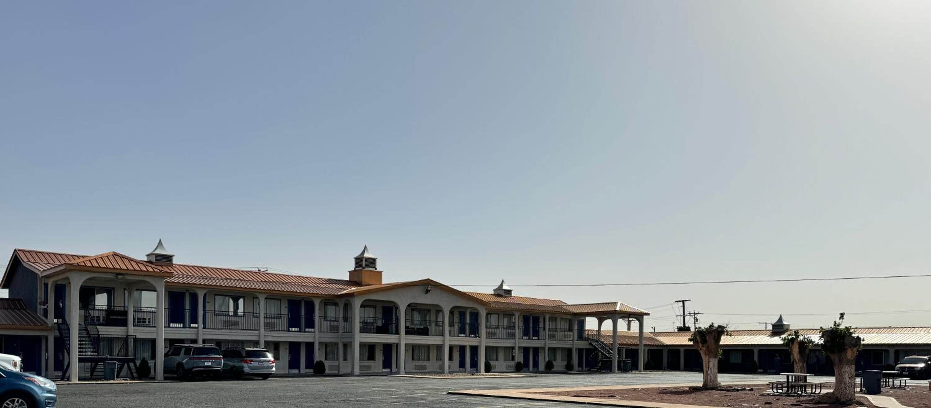 Van Horn Vacations - Days Inn by Wyndham Van Horn TX - Property Image 5