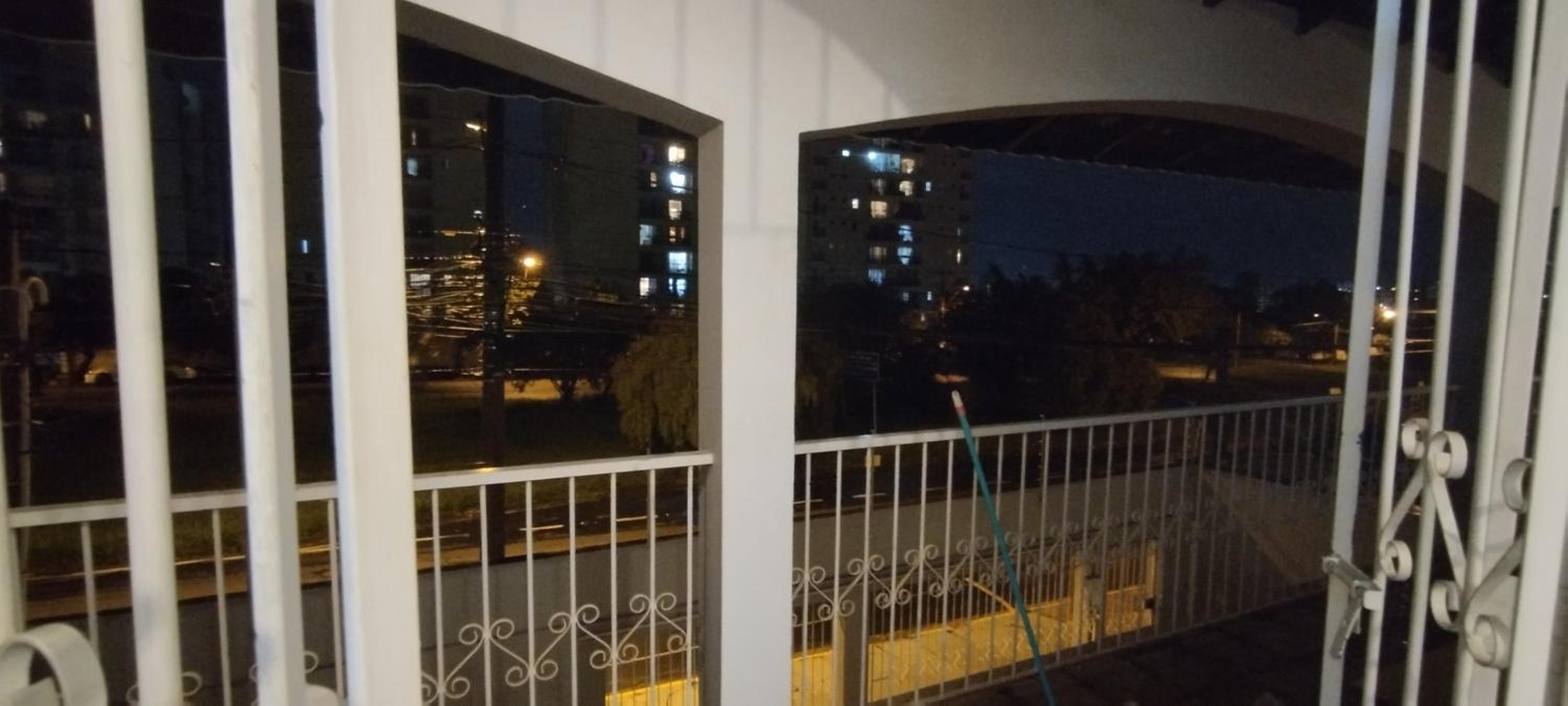 Suíte luxo com sacada mobiliada Q1