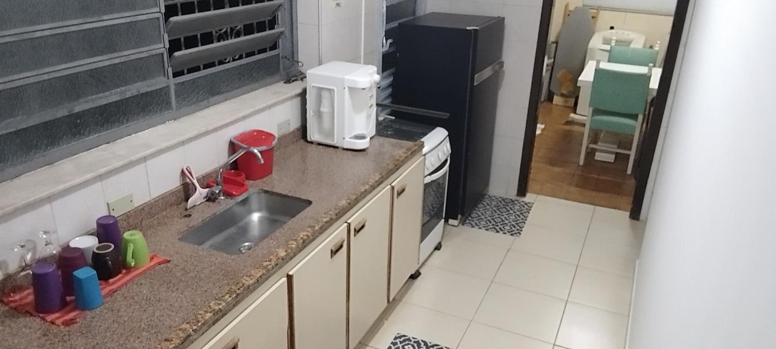 Suíte luxo com sacada mobiliada Q1