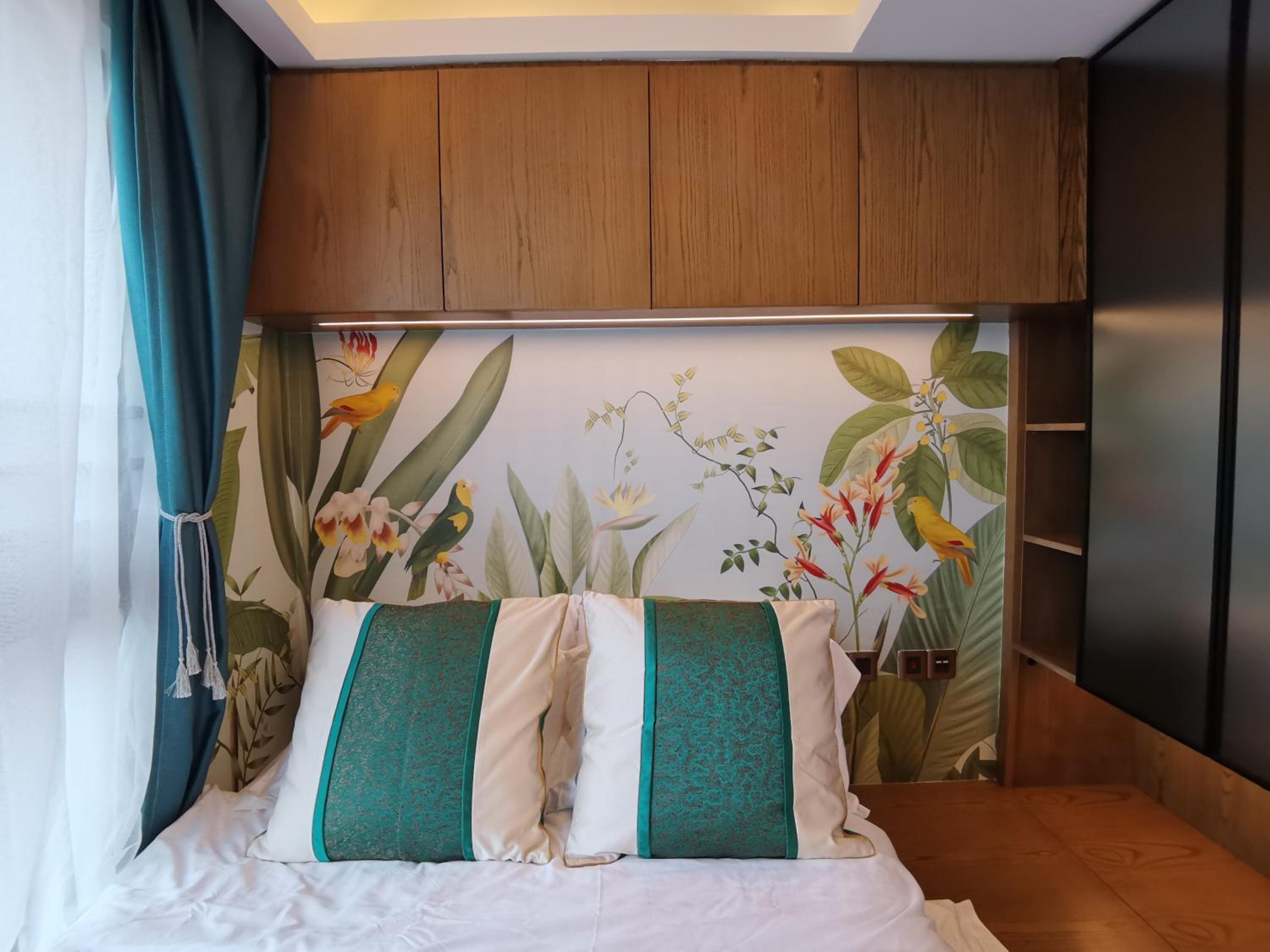 Interact China Fine Condo Shenzhen Bay