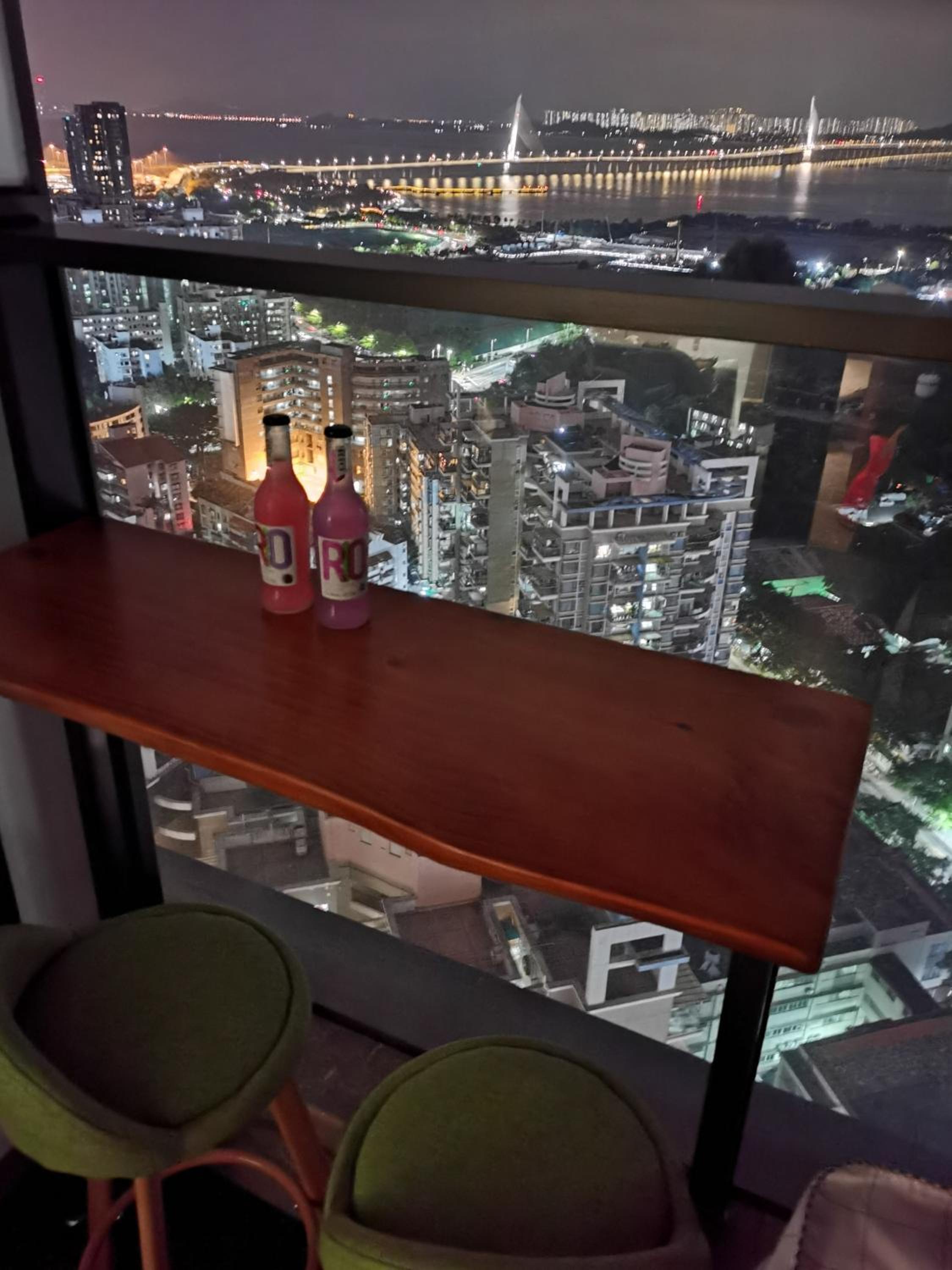 Interact China Fine Condo Shenzhen Bay