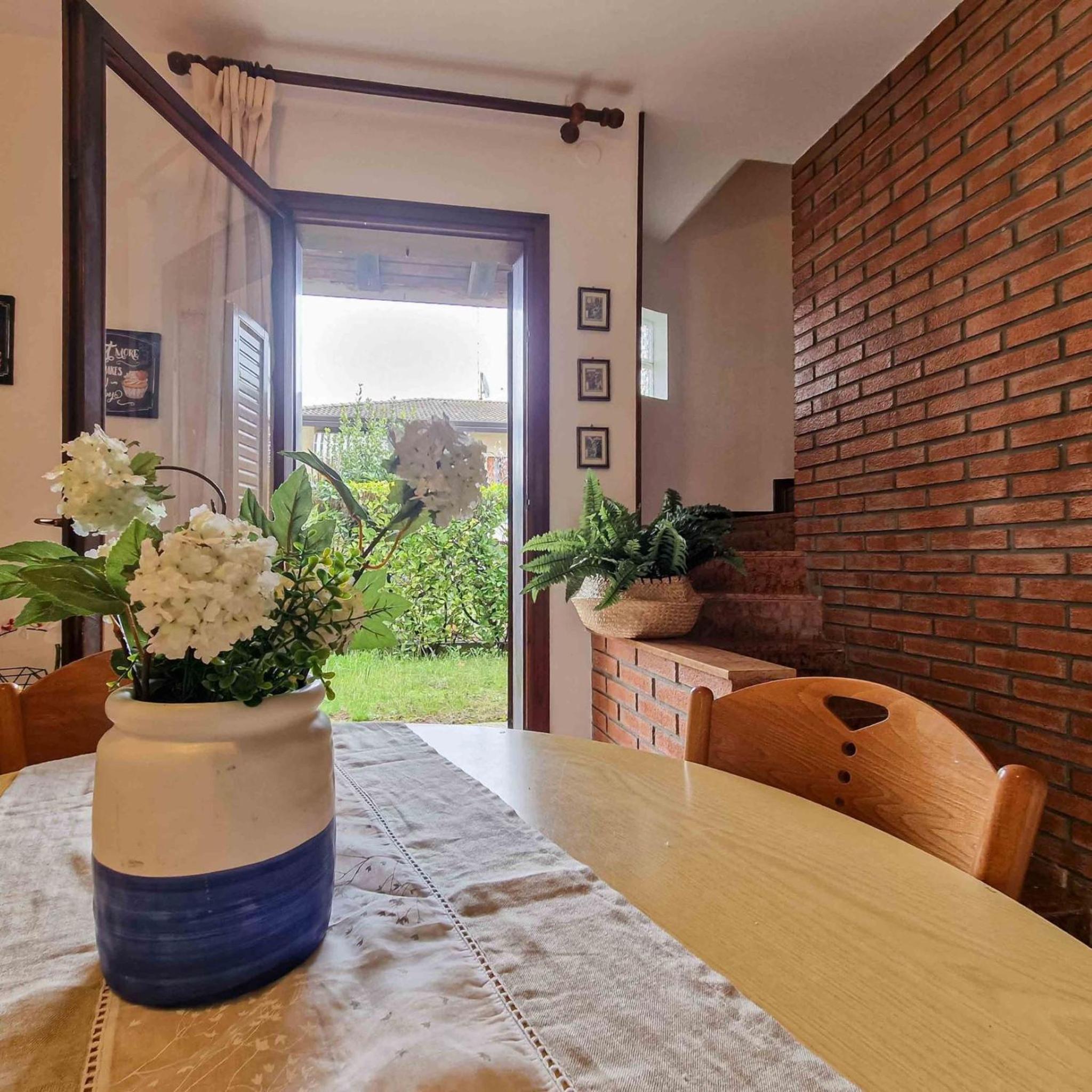 Two-bedroom apartment with private garden view 4