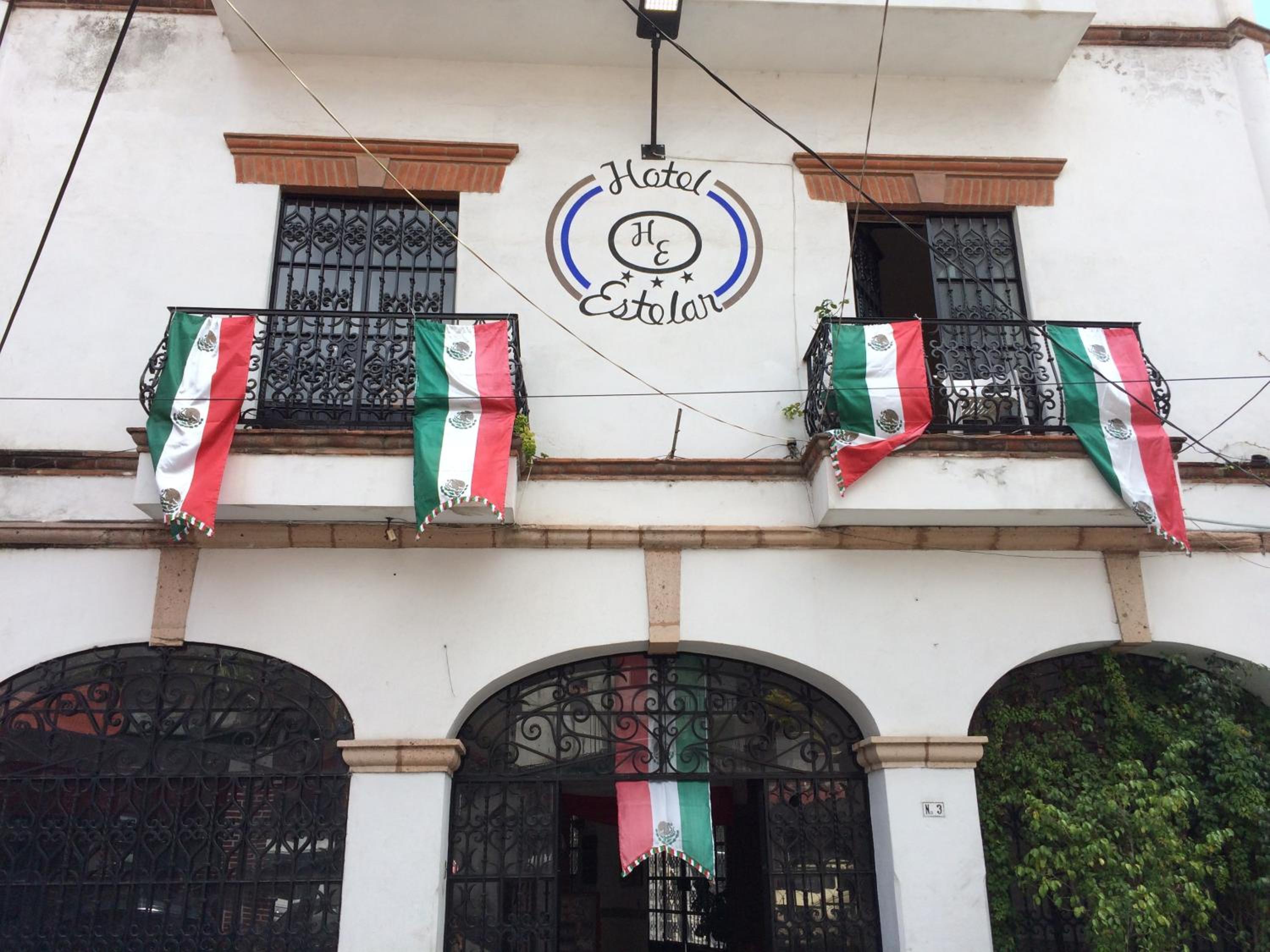 Hotel Estelar - Image 1