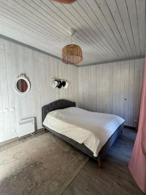 Sunny family holiday home in Jurmala view 3