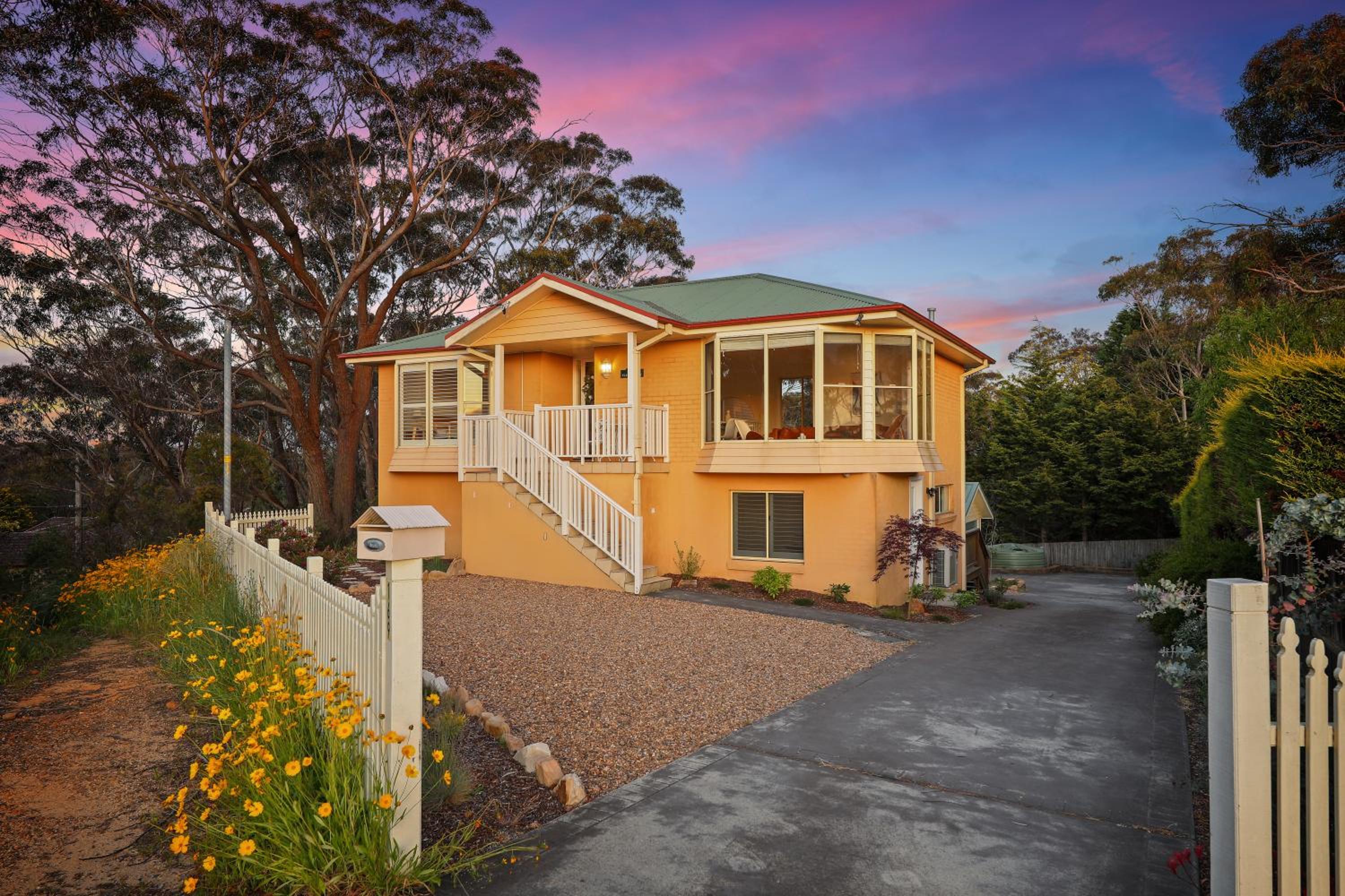 Katoomba Vacations - Cliff Haven Retreat - Property Image 11