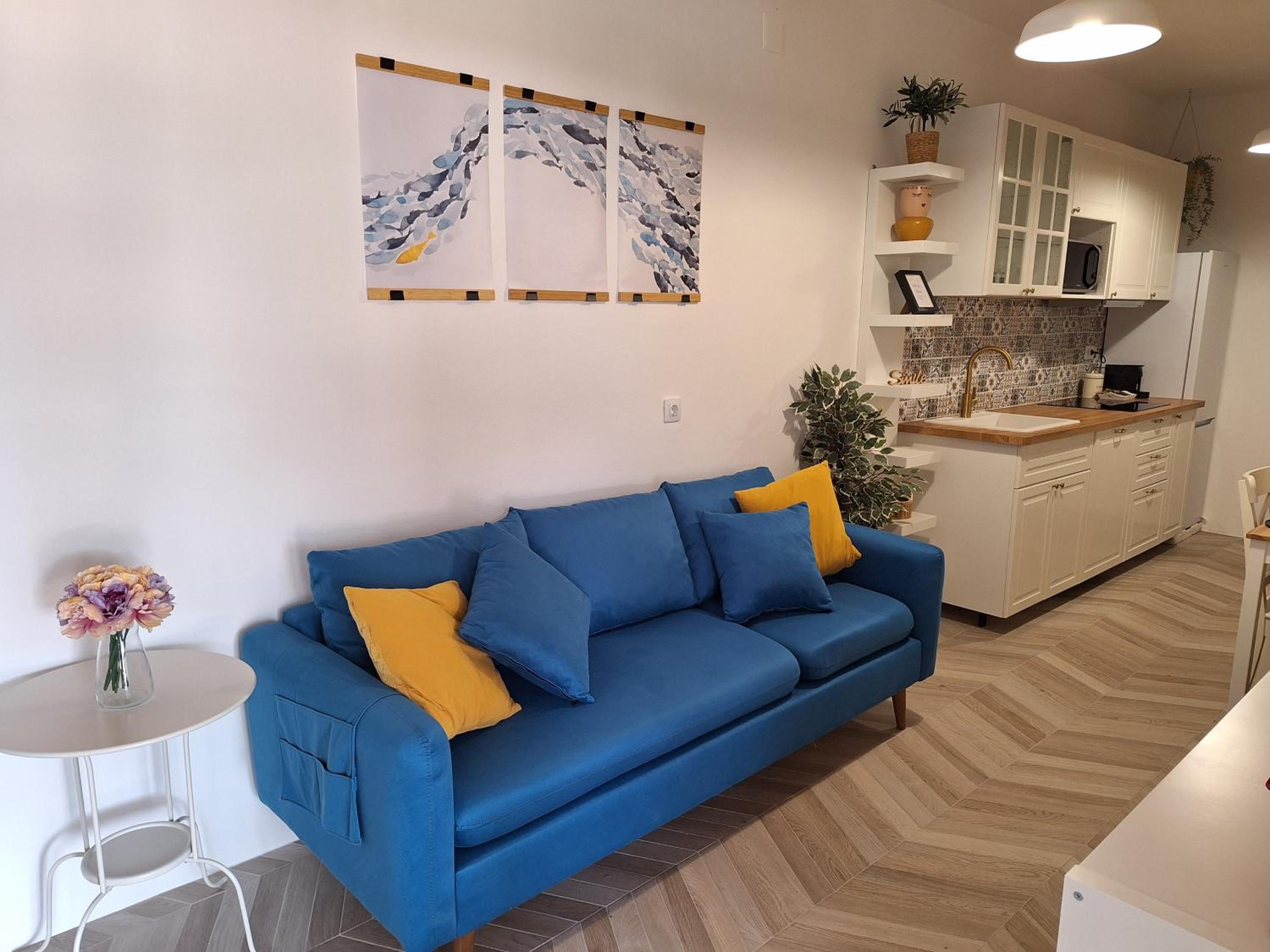 Blue Promenade Apartments