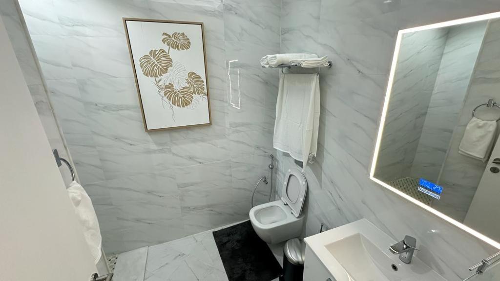 Dar Al Darwish 801,802 view 2