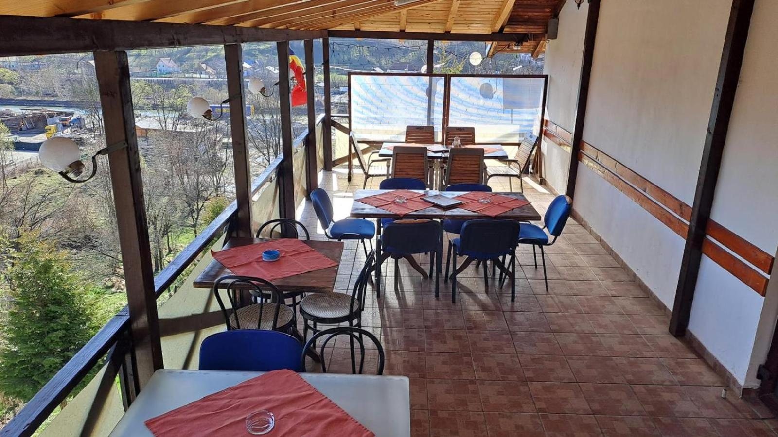 Pensiunea Cabana Veverita Valea Doftanei