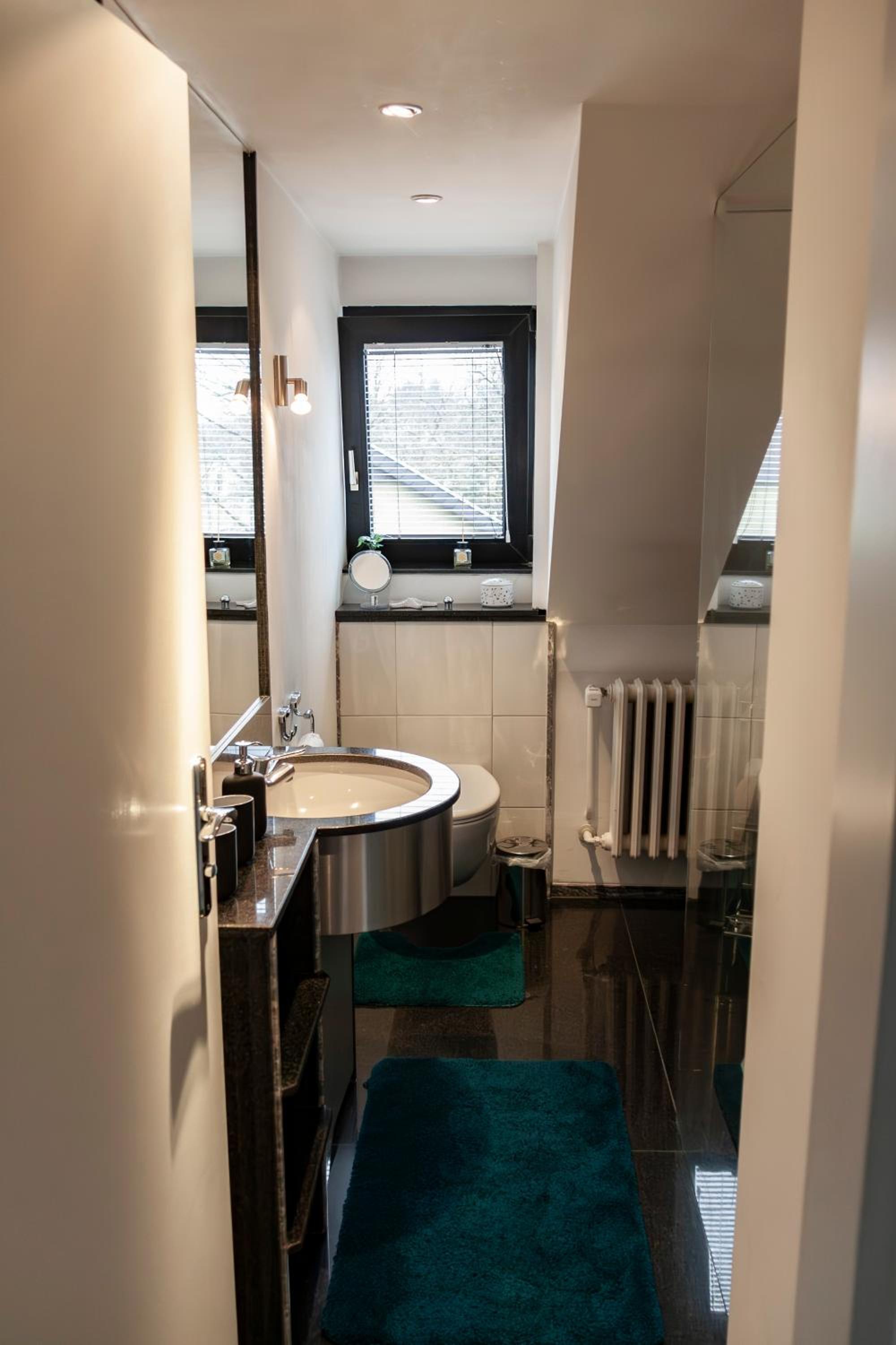Zentrale Wohnung im Grünen!