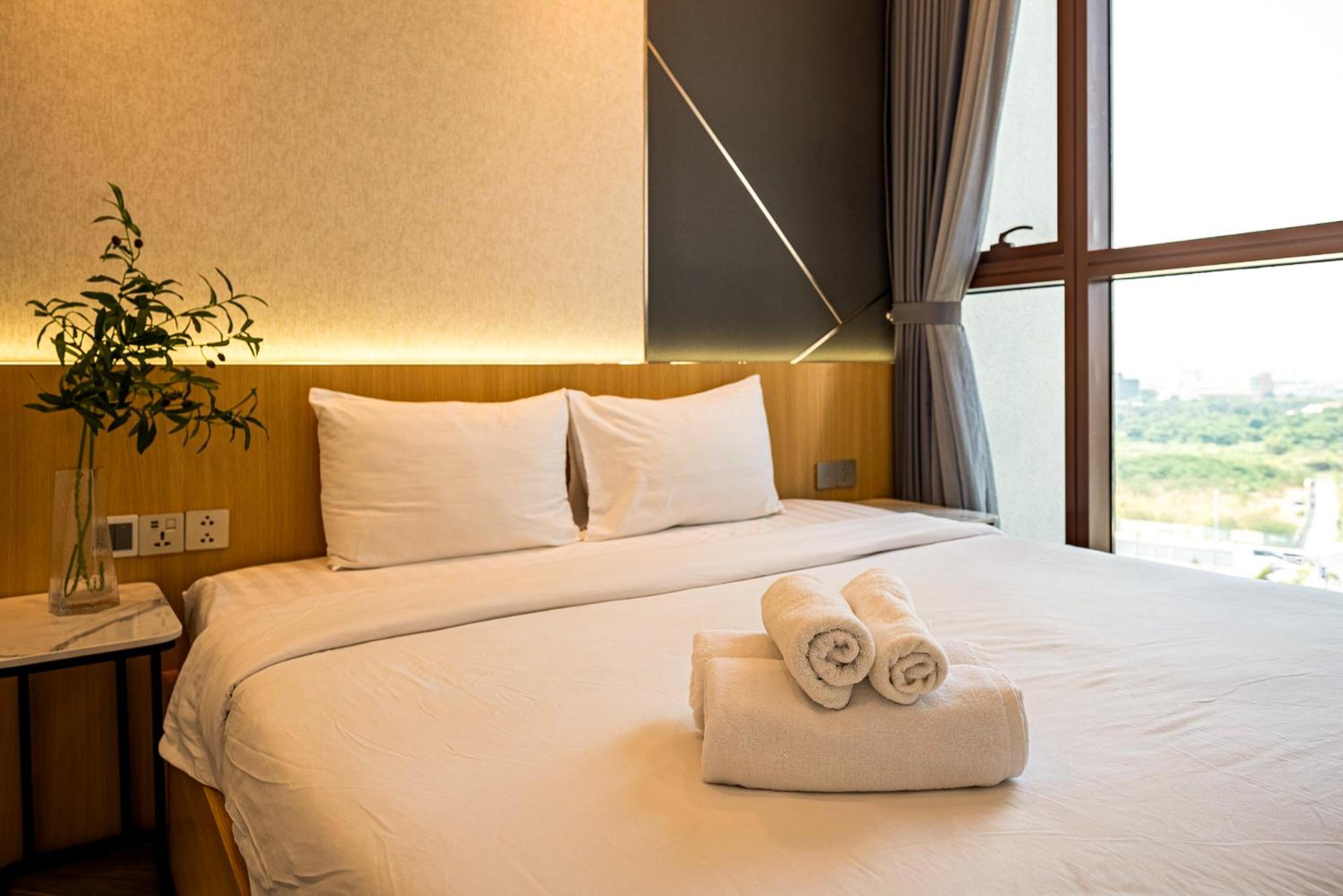 Metropole Luxury Apartment 96 Gym City Center, Infinity Pool