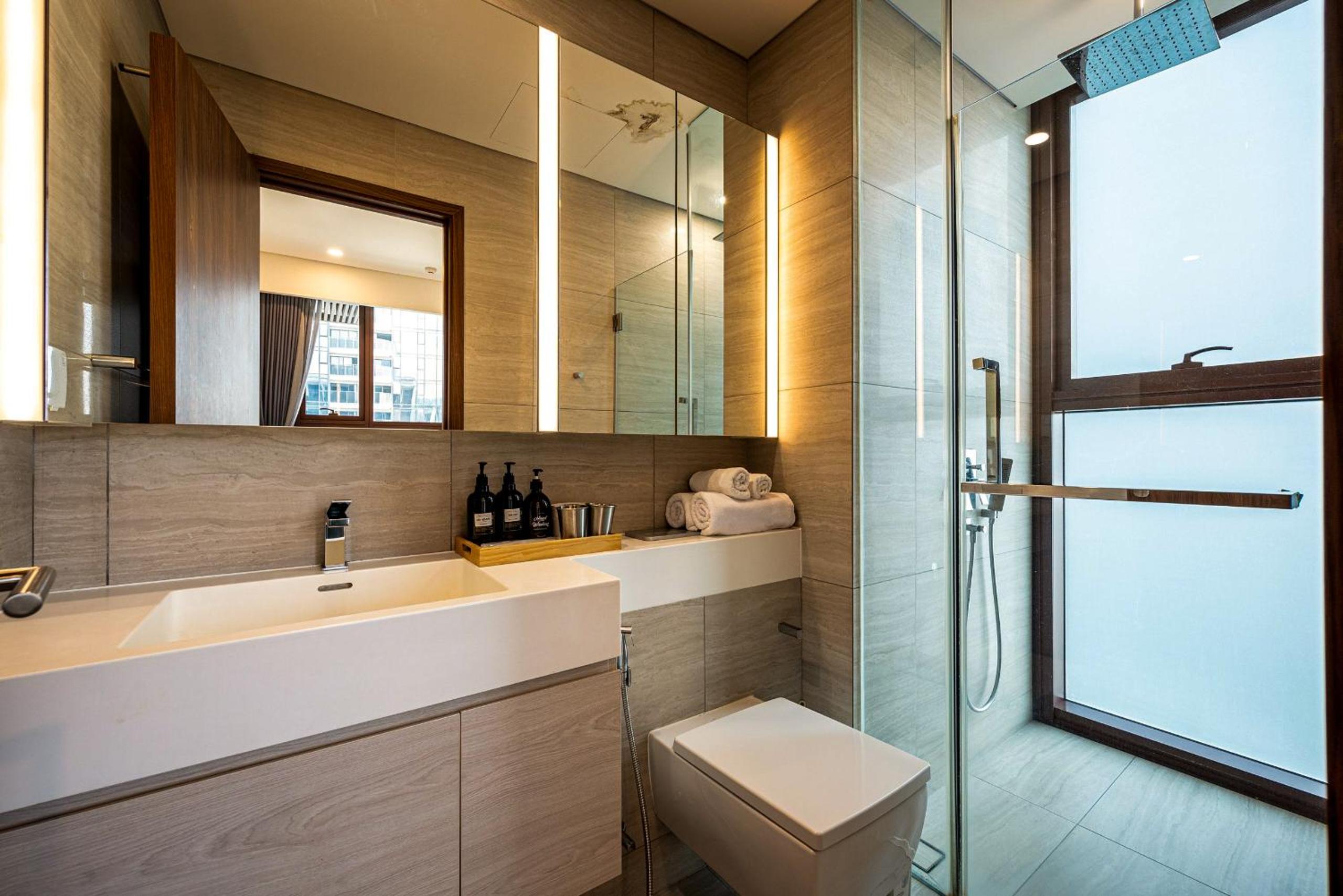 Metropole Luxury Apartment 96 Gym City Center, Infinity Pool