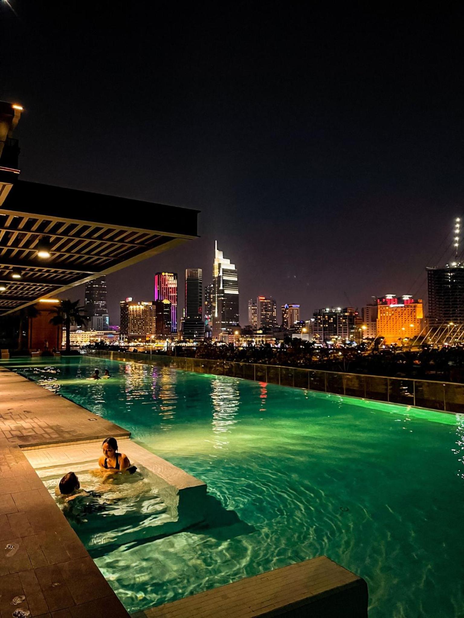 Metropole Luxury Apartment 96 Gym City Center, Infinity Pool