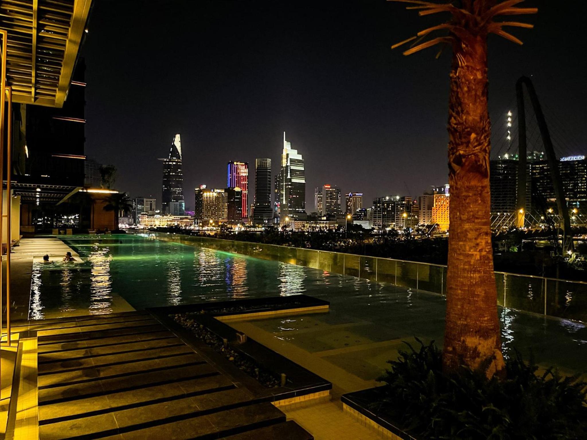 Metropole Luxury Apartment 96 Gym City Center, Infinity Pool