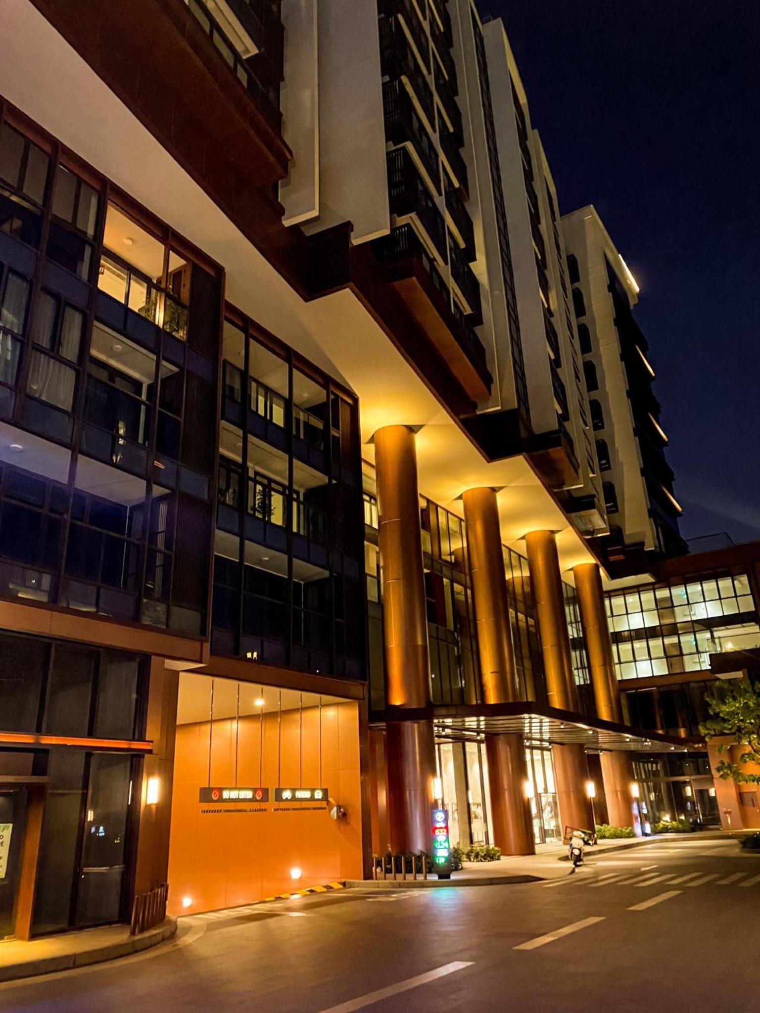 Metropole Luxury Apartment 96 Gym City Center, Infinity Pool