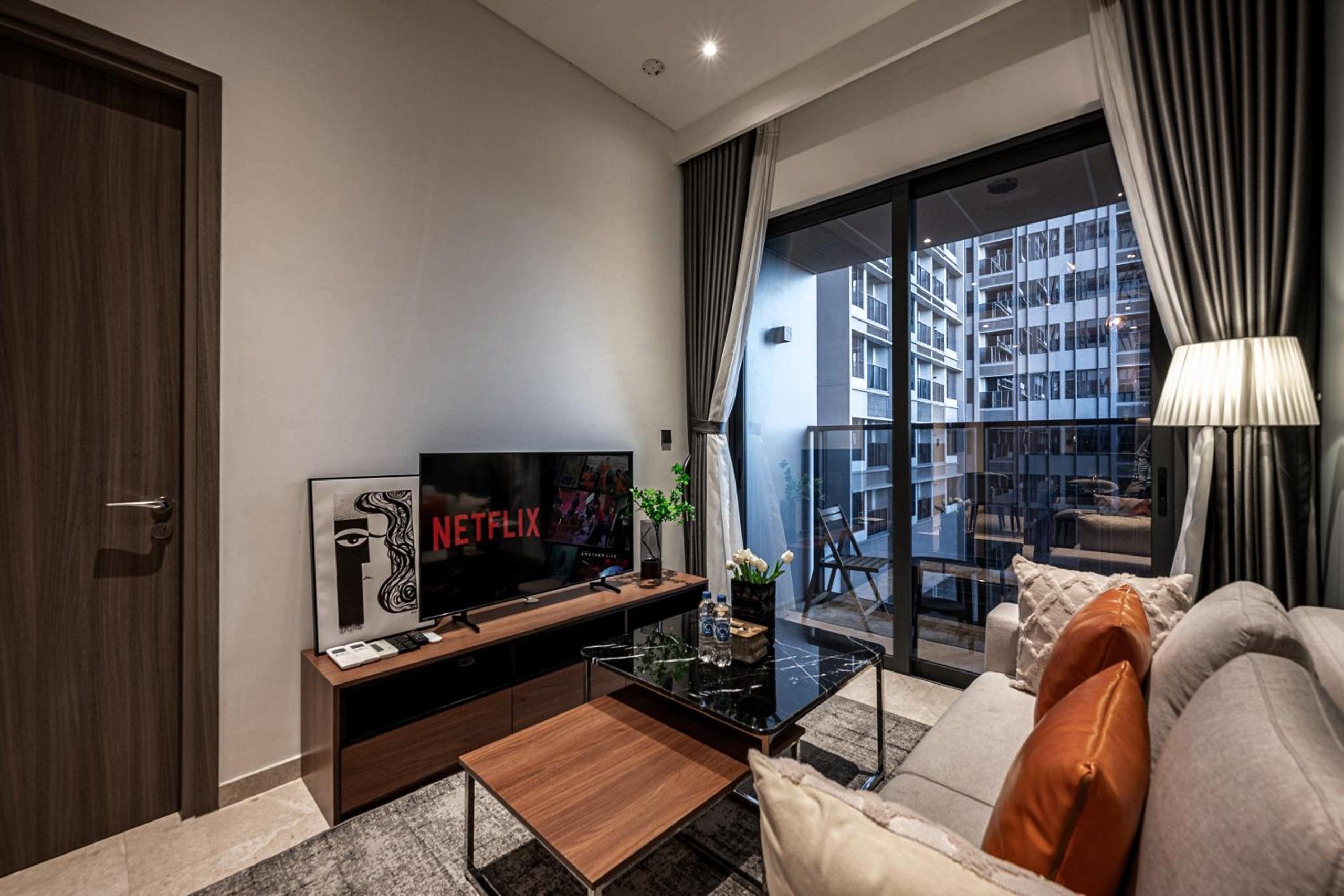 MarQ Luxury Apartment 25 Gym City Center, Infinity Pool