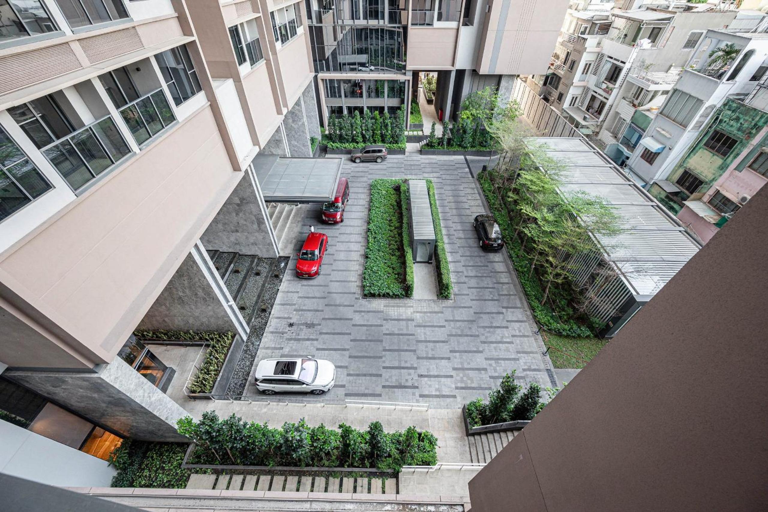 MarQ Luxury Apartment 25 Gym City Center, Infinity Pool