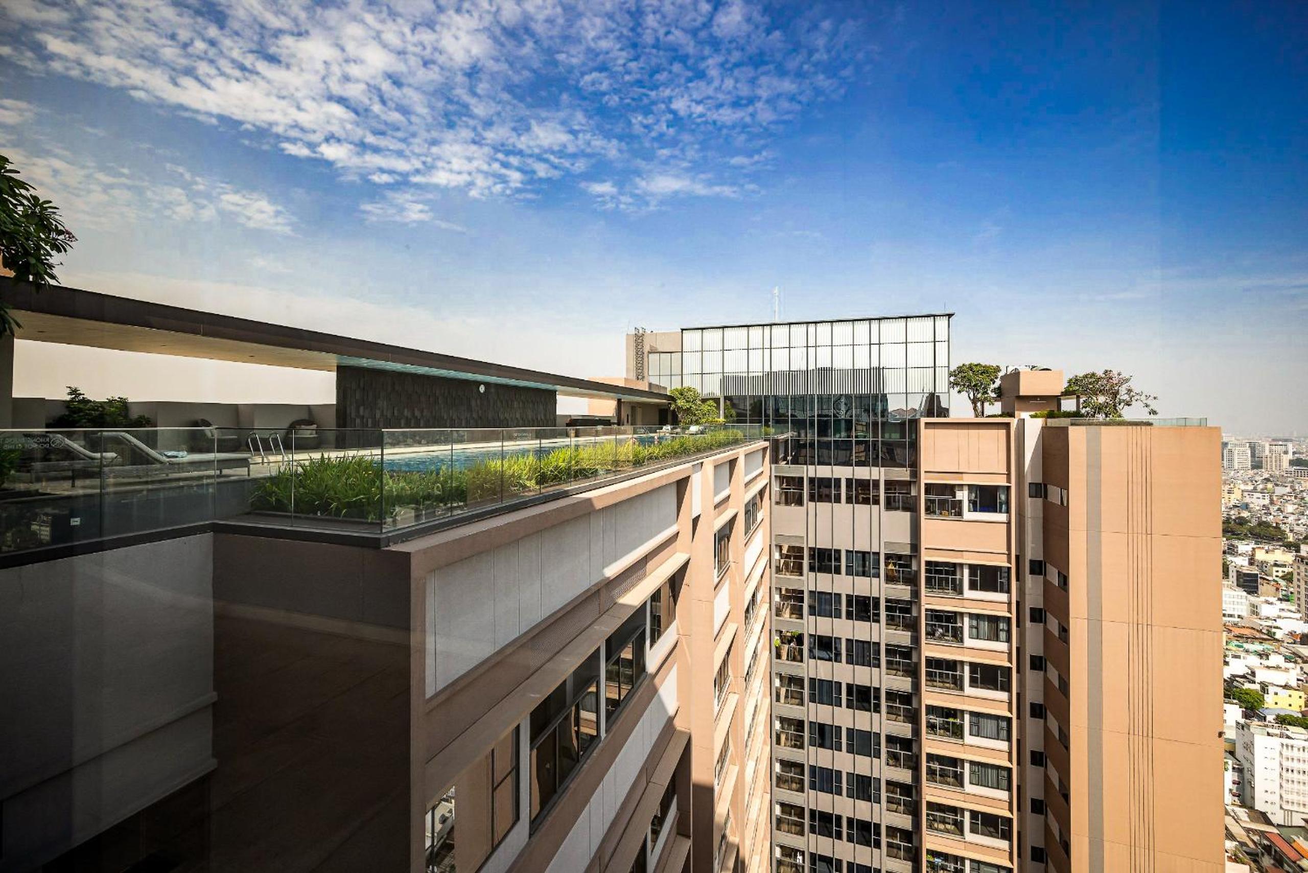 MarQ Luxury Apartment 25 Gym City Center, Infinity Pool