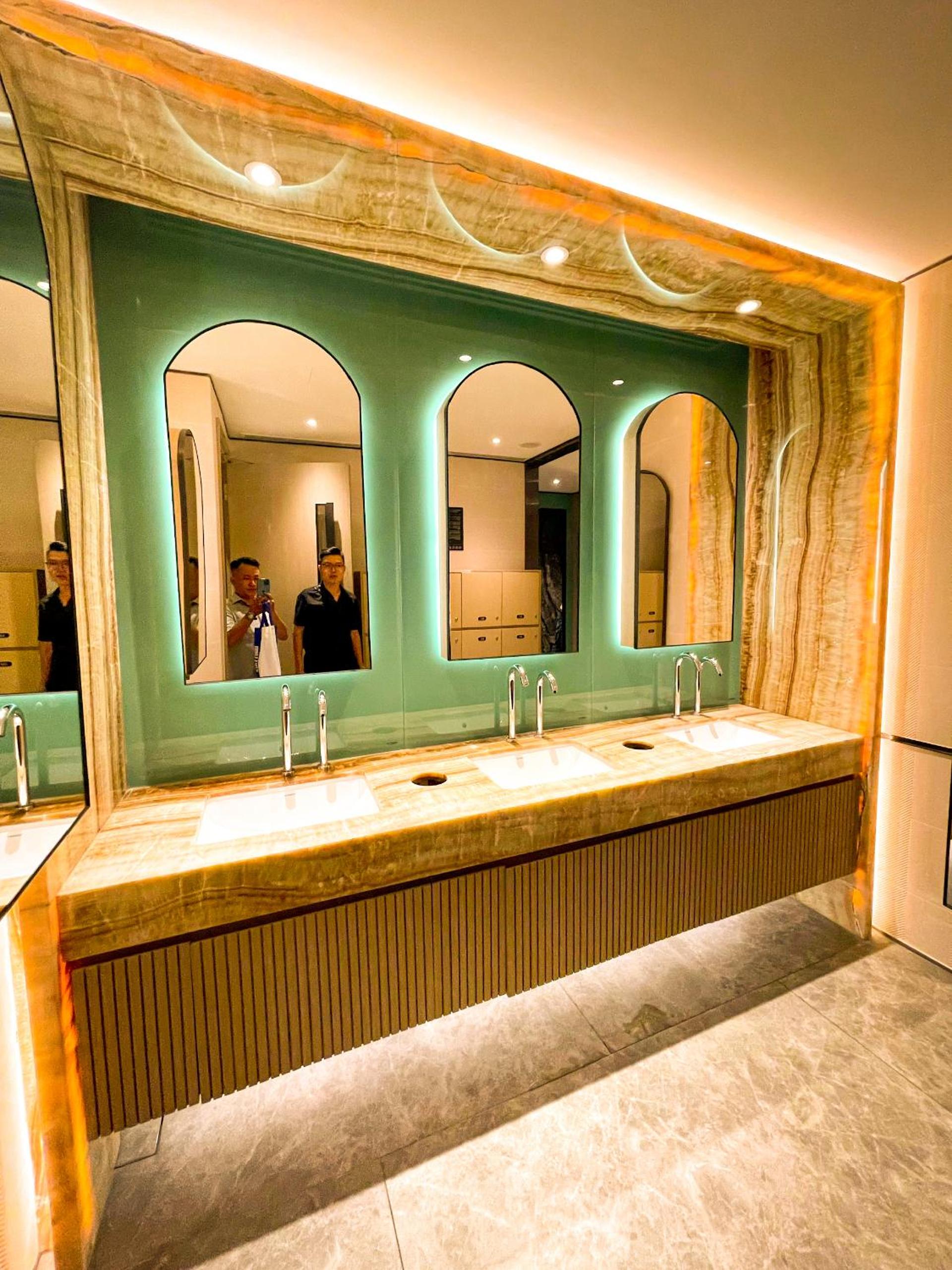 MarQ Luxury Apartment 25 Gym City Center, Infinity Pool