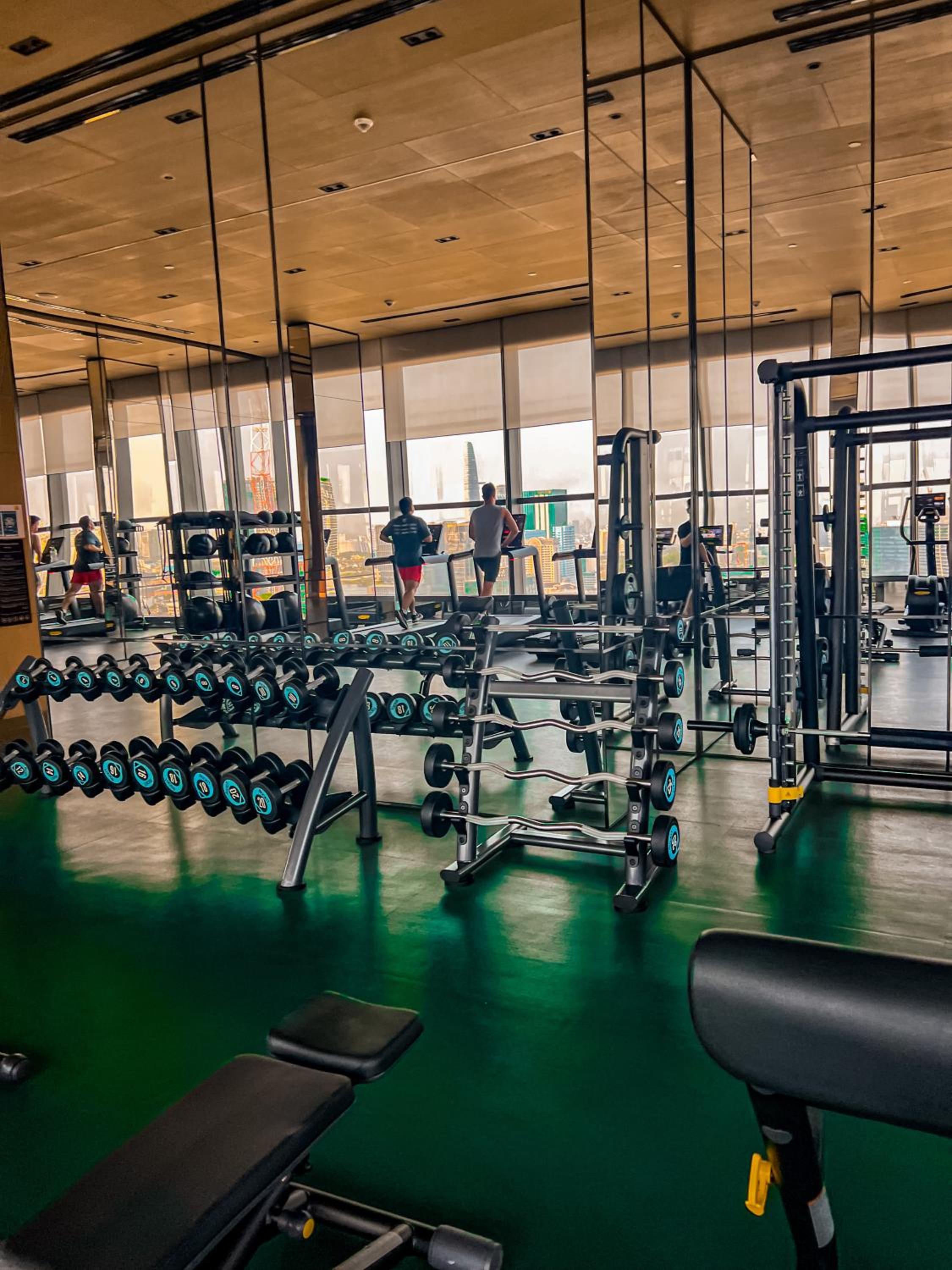 MarQ Luxury Apartment 25 Gym City Center, Infinity Pool