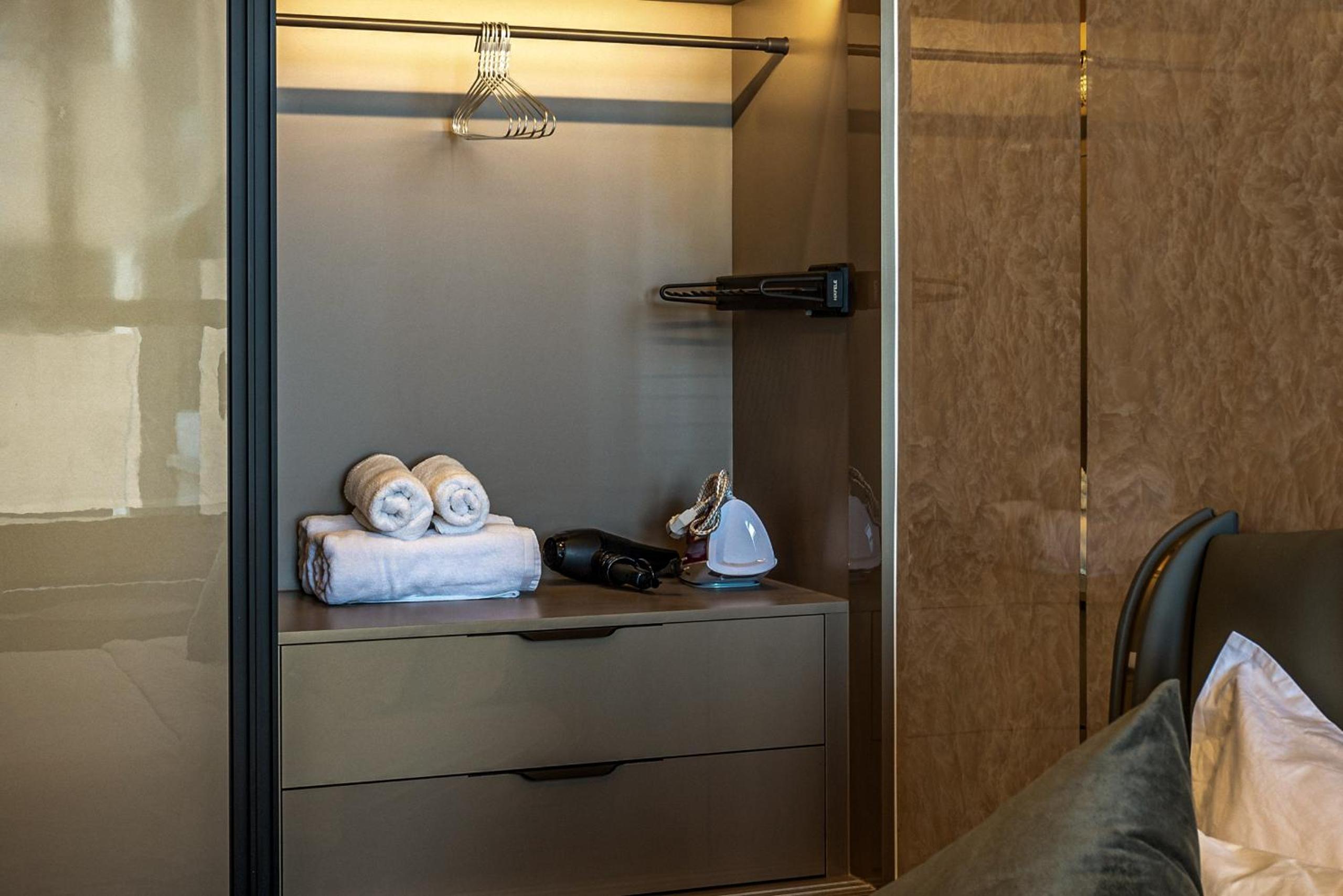 MarQ Luxury Apartment 229 Inifity Pool Gym City Center