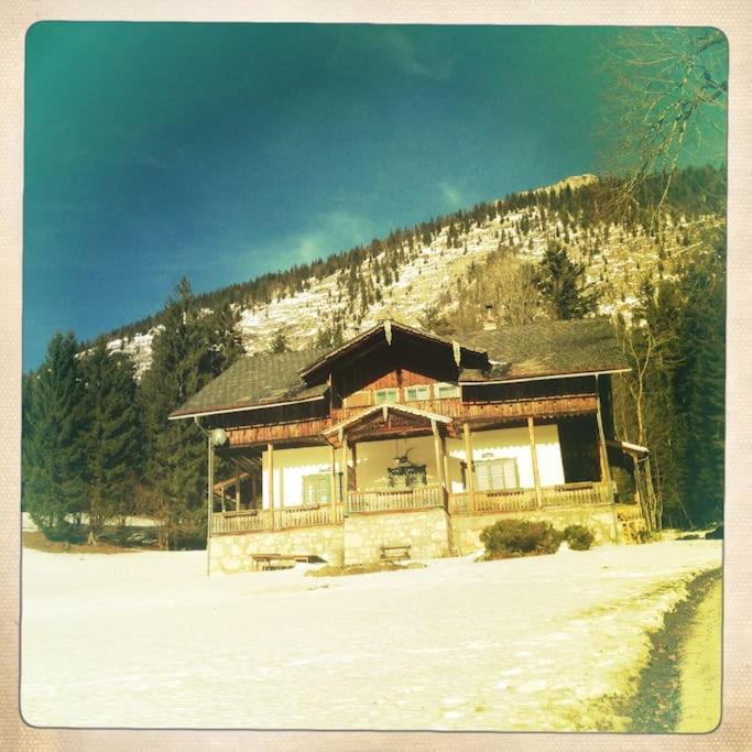 Charming Villa Lynden at foot of Loser, overlooking lake