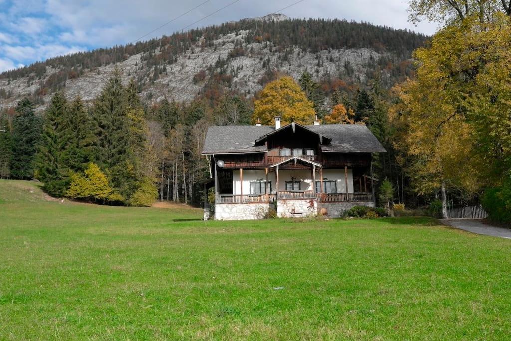 Charming Villa Lynden at foot of Loser, overlooking lake