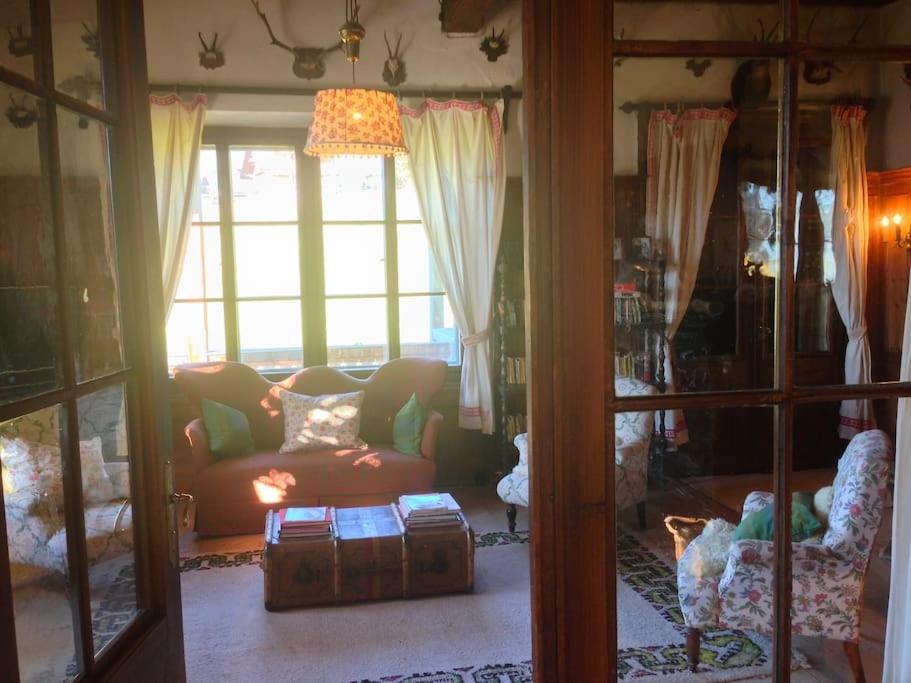 Charming Villa Lynden at foot of Loser, overlooking lake