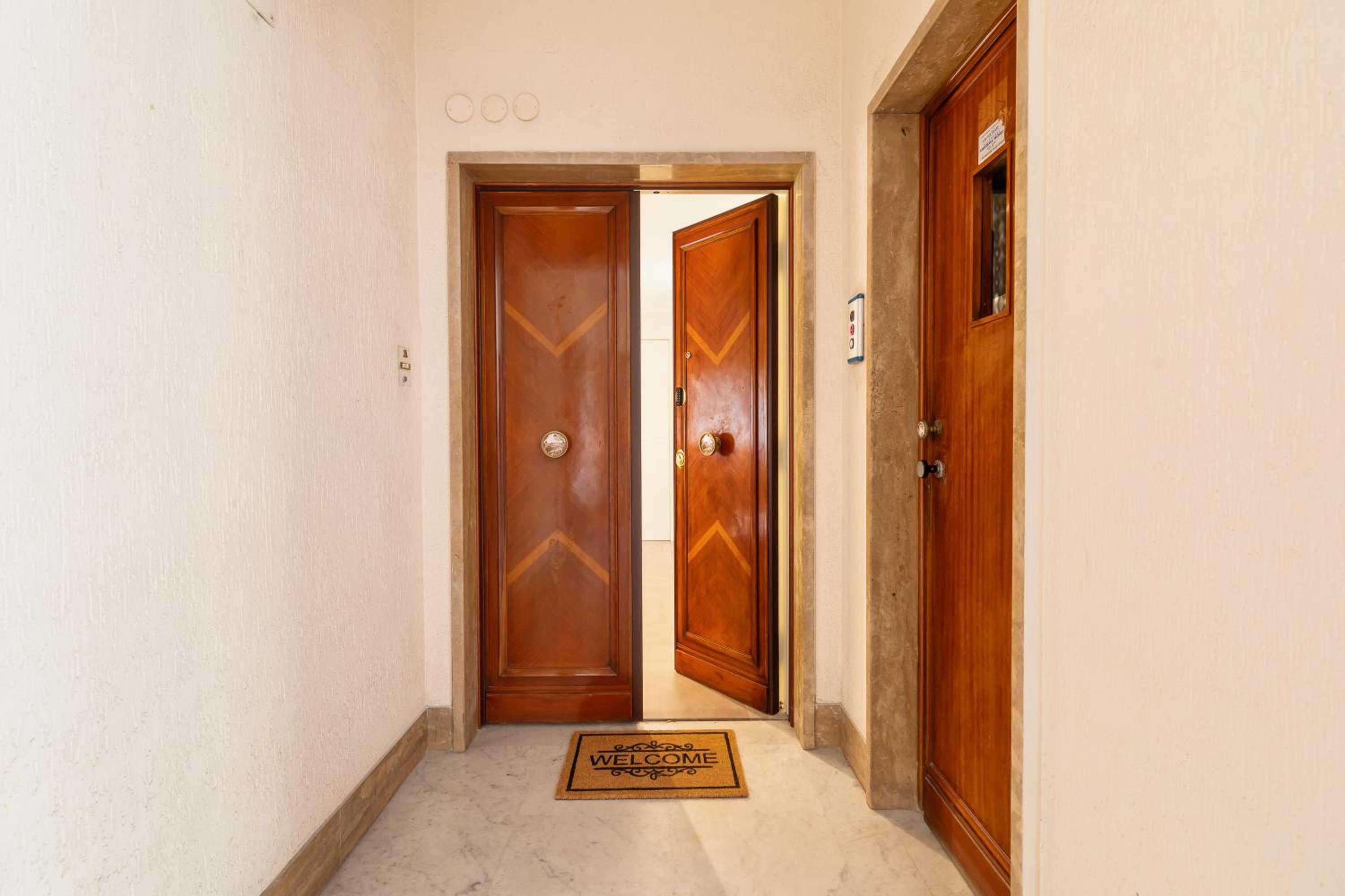Domus Regum Guest House