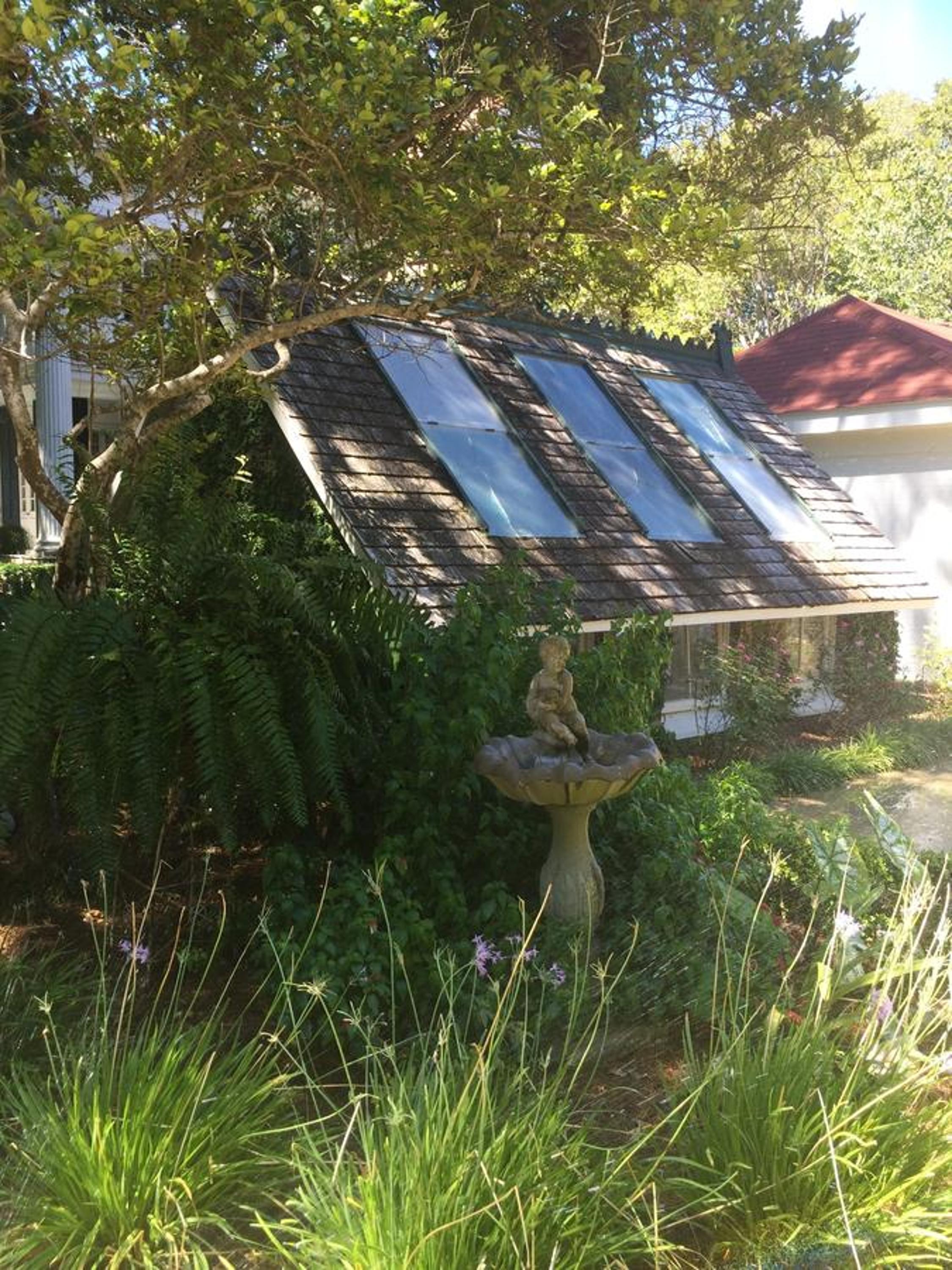 Belle Oaks Inn