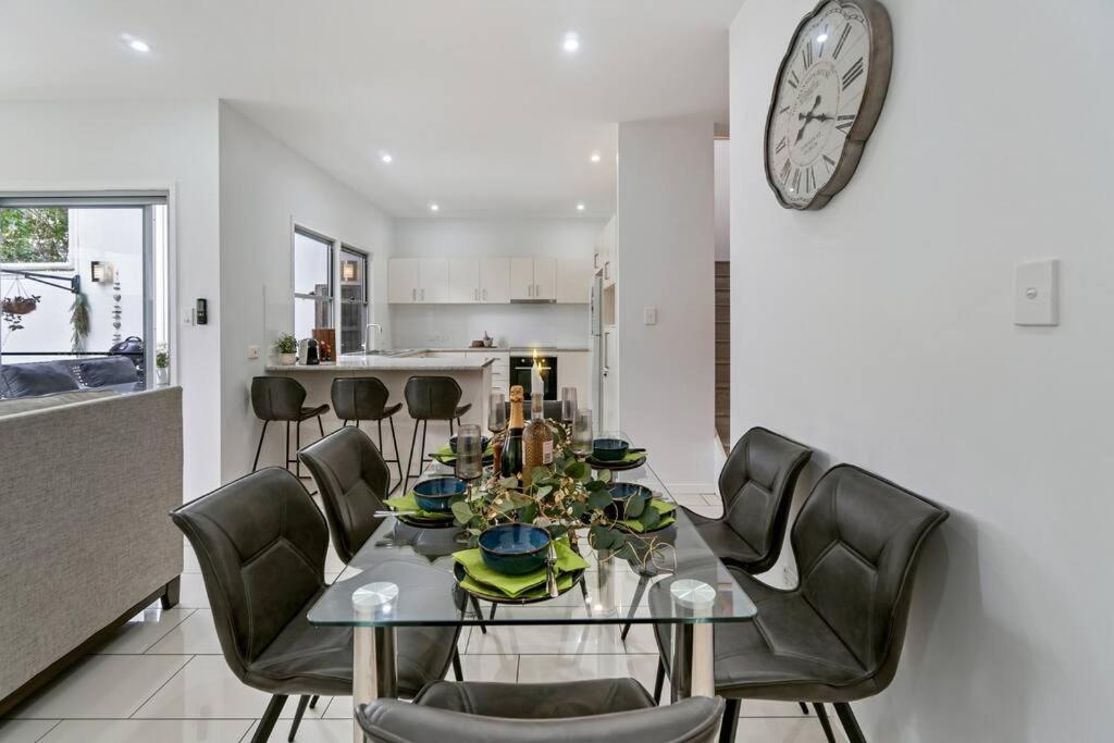 Stunning 3-bedroom Townhouse