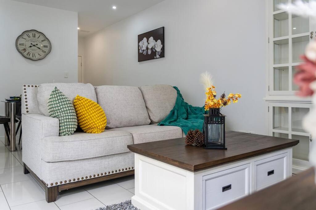 Stunning 3-bedroom Townhouse