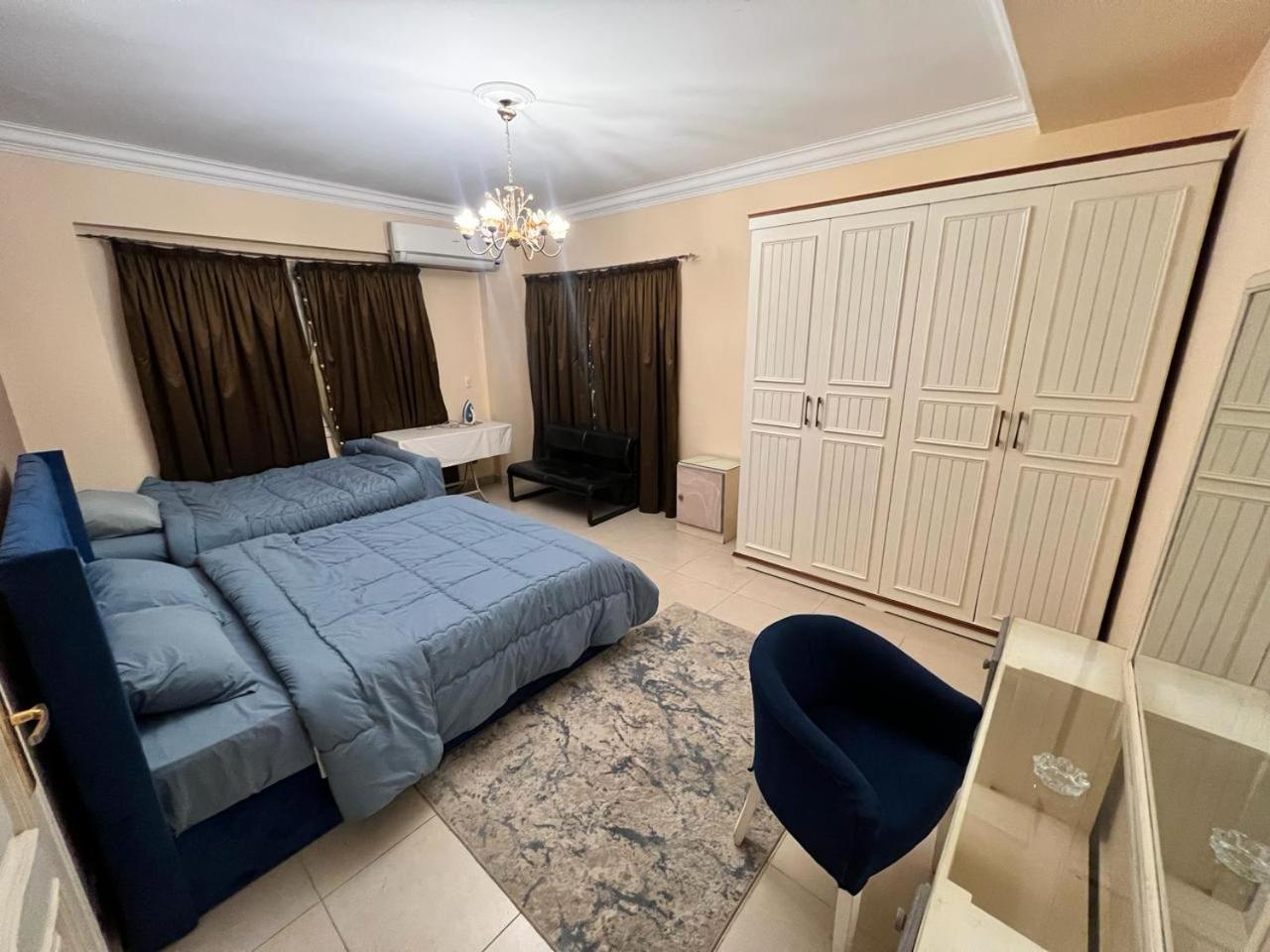 Standalone Duplex with pool&garden families only
