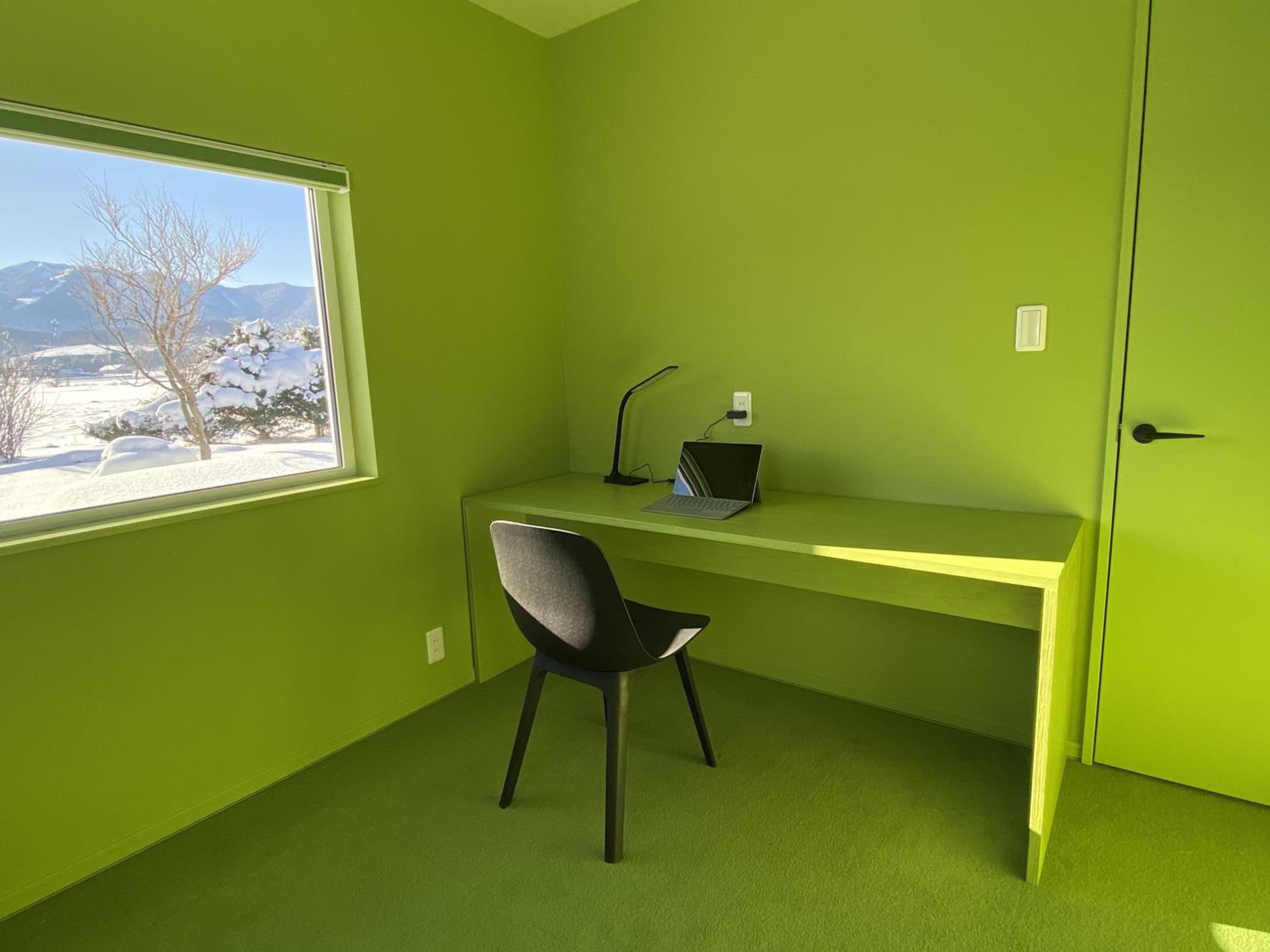 Photo 11