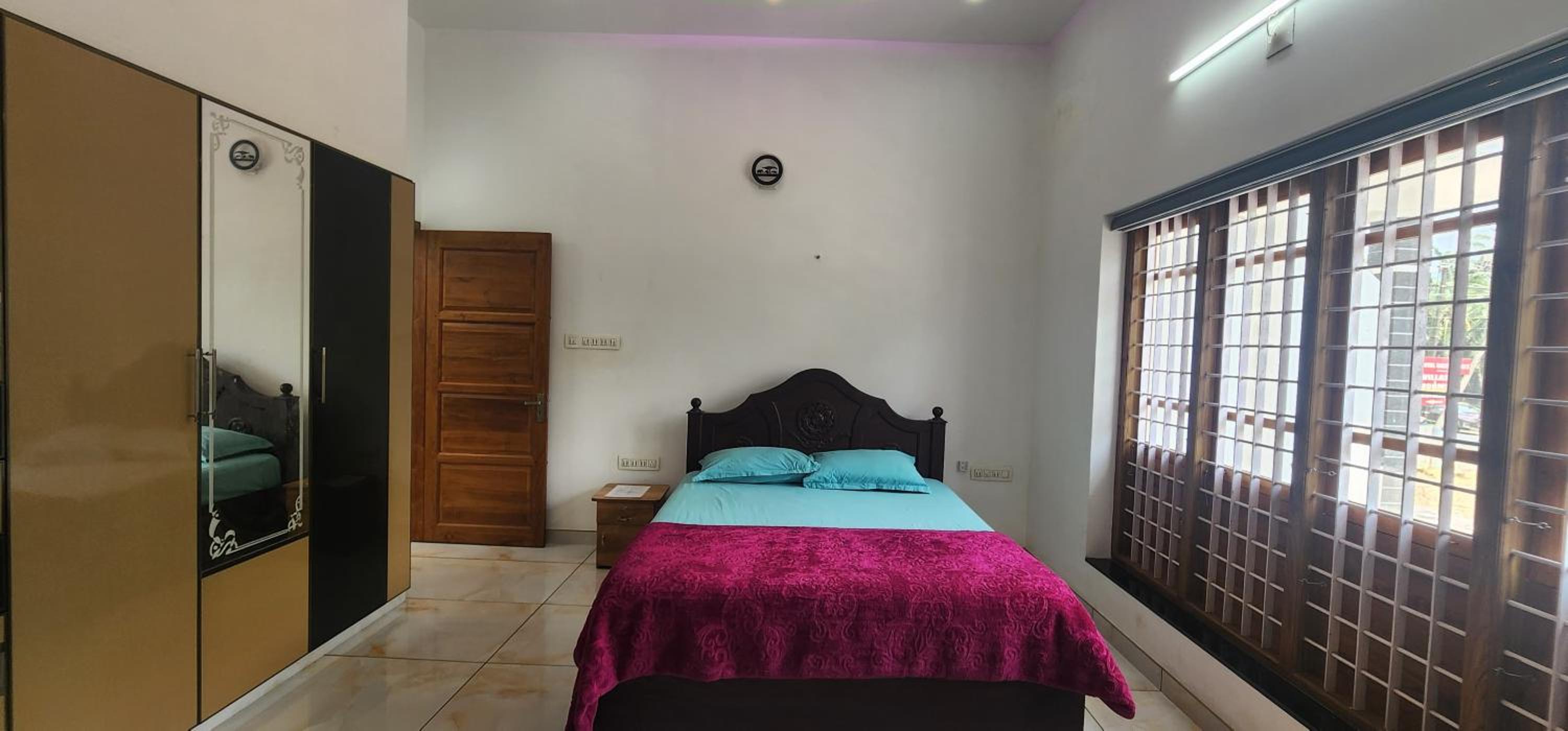 Athirapilly Night Lamp Homestay