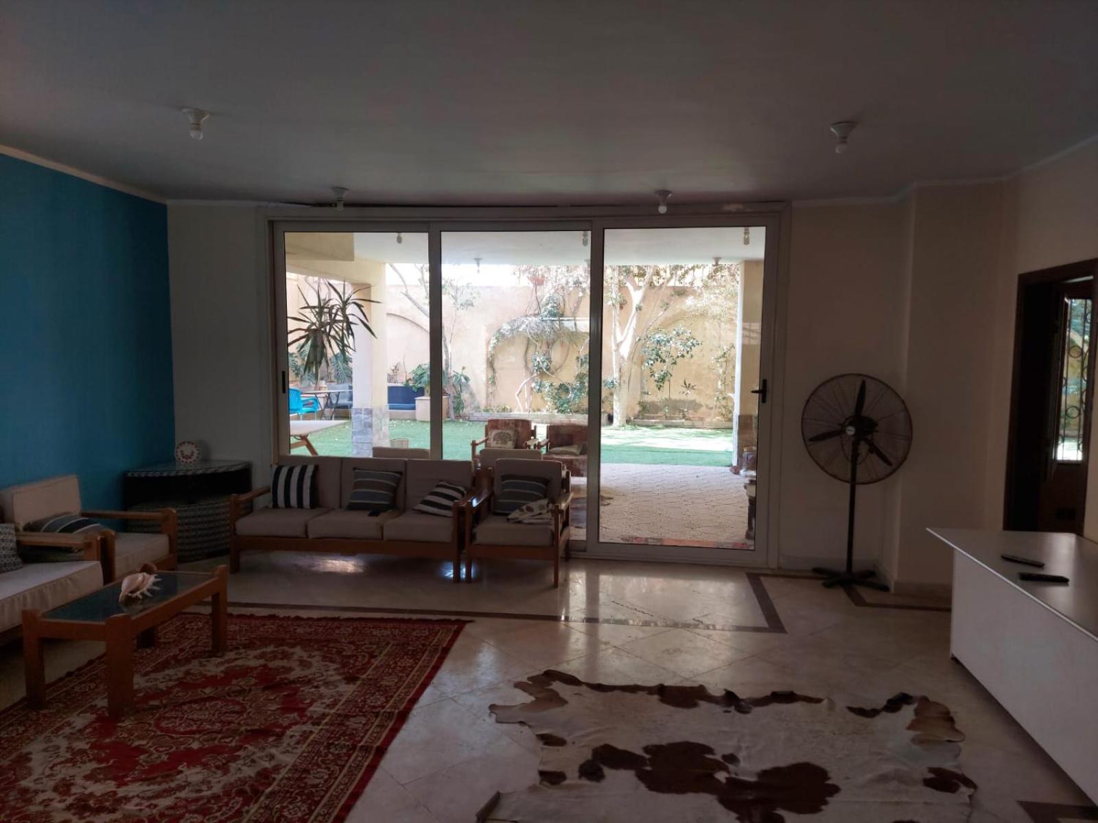 Standalone Duplex with pool&garden families only