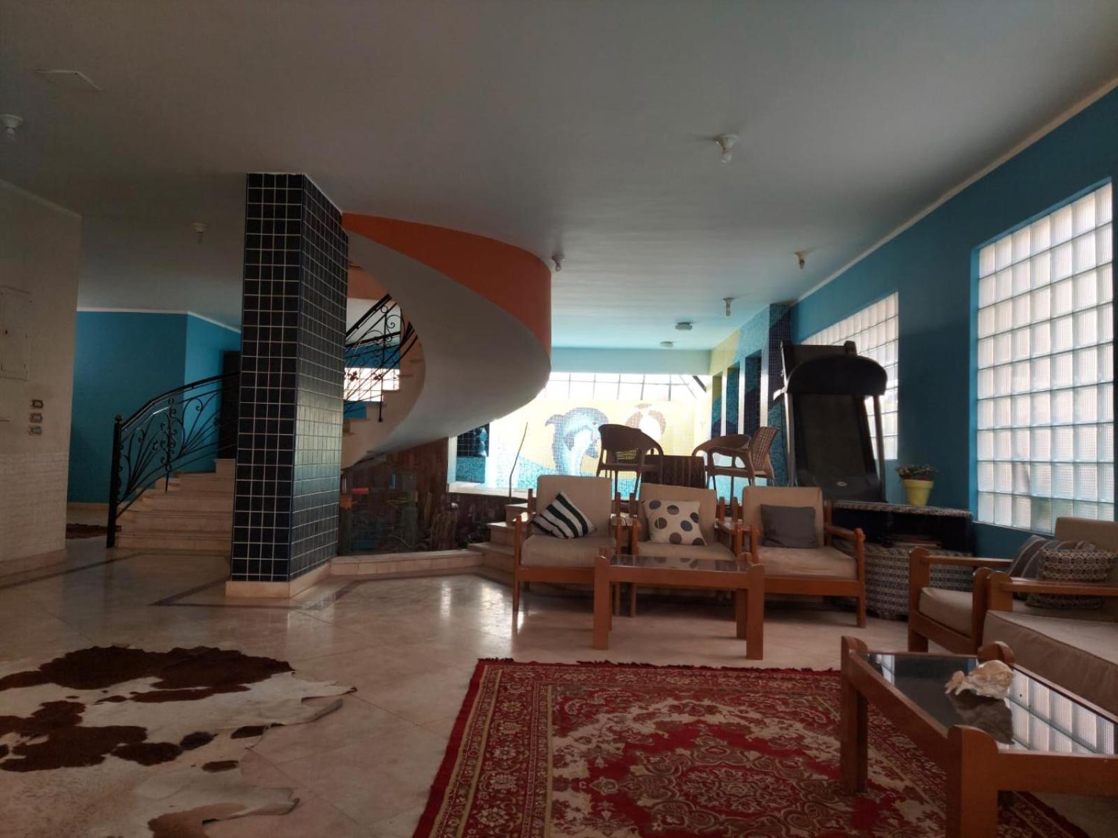 Standalone Duplex with pool&garden families only