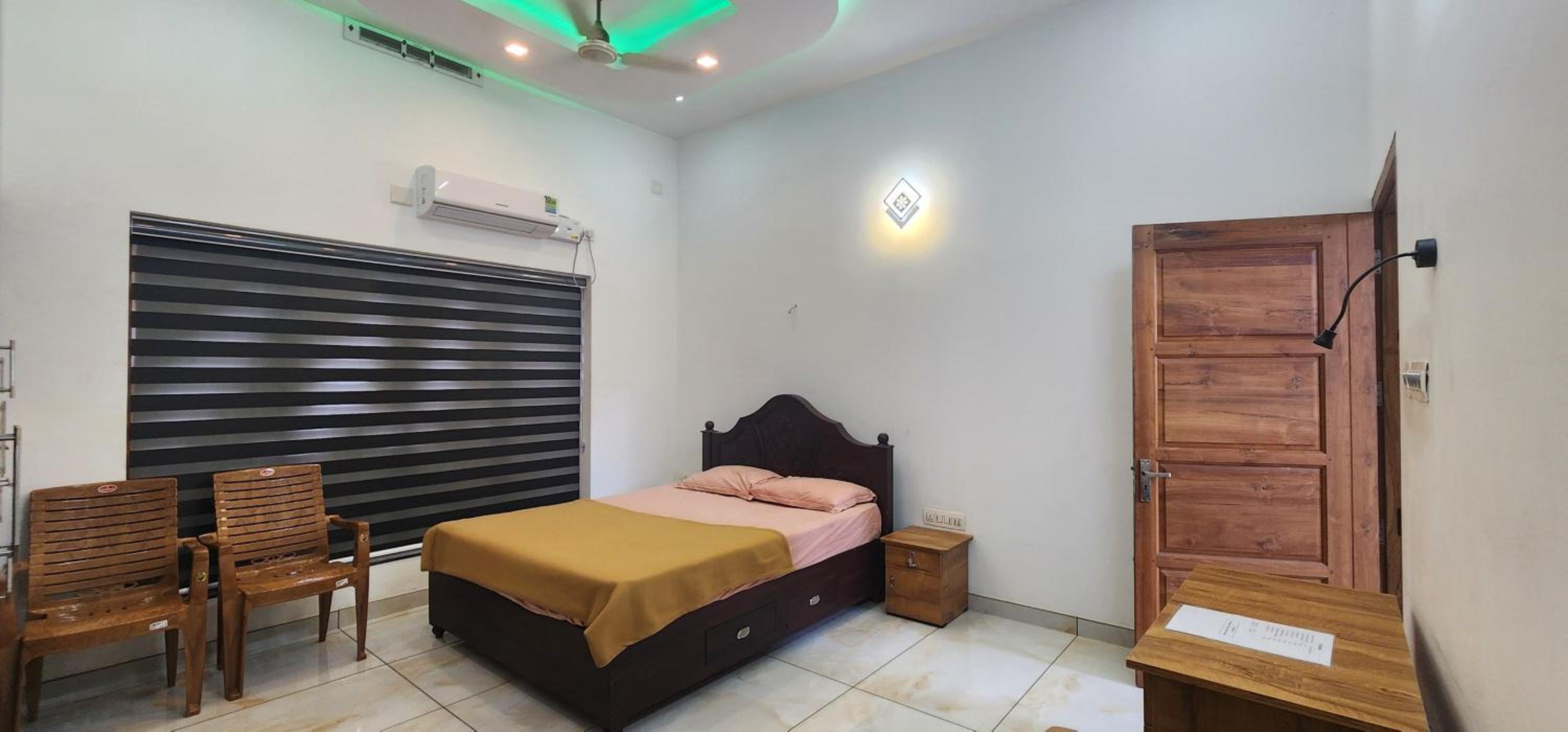 Athirapilly Night Lamp Homestay