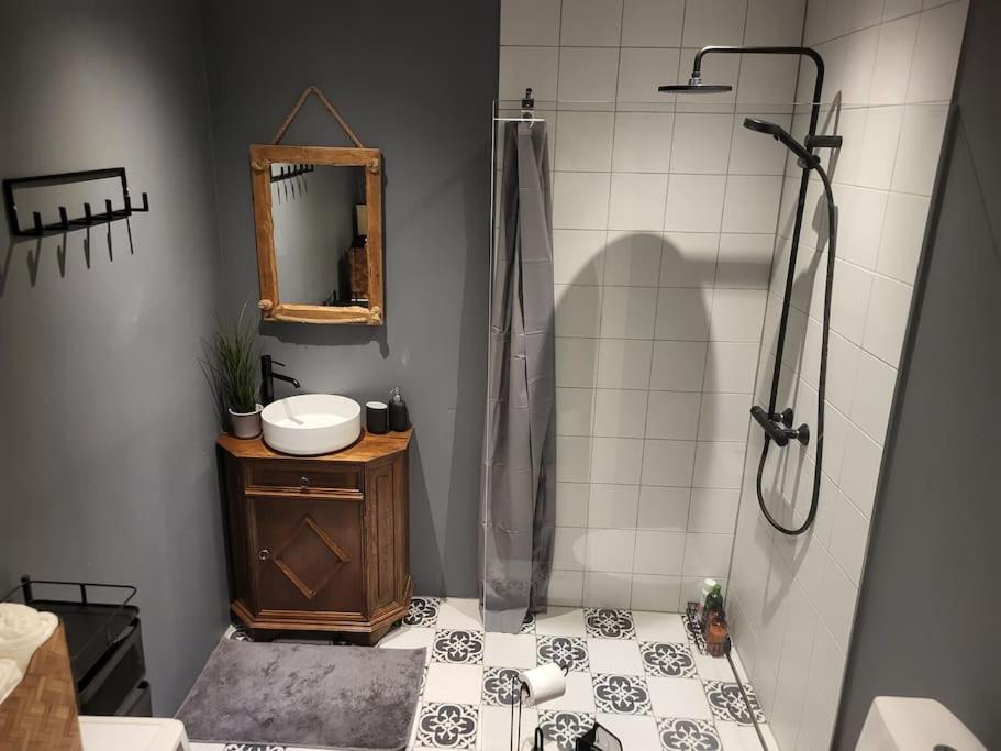 Hubane majake Kärdla südames ootab külalisi!