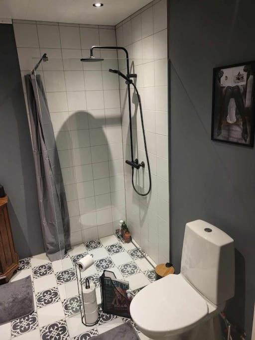 Hubane majake Kärdla südames ootab külalisi!