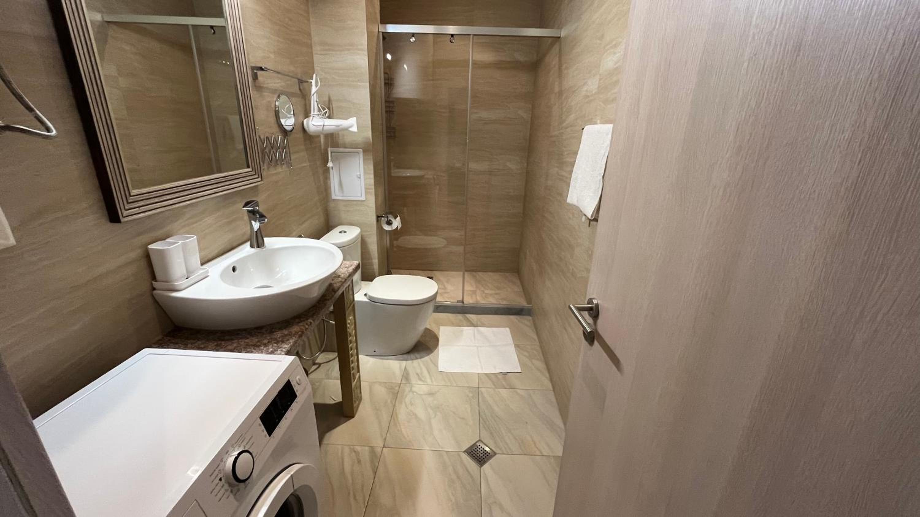 ARGISHT SUPERIOR APARTMENT