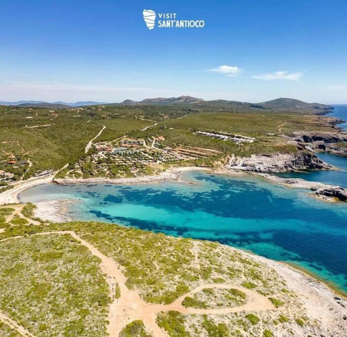 Casa Vacanze a pochi passi dal mare , Sant'Antioco