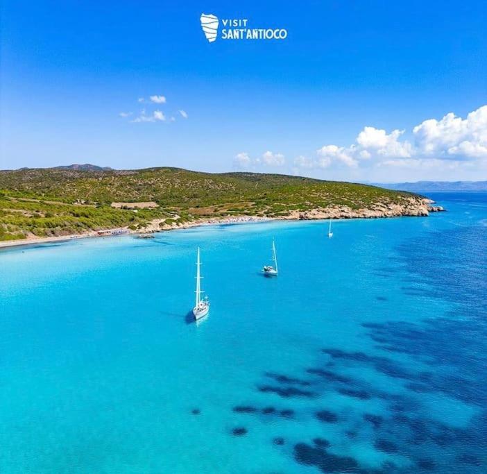 Casa Vacanze a pochi passi dal mare , Sant'Antioco