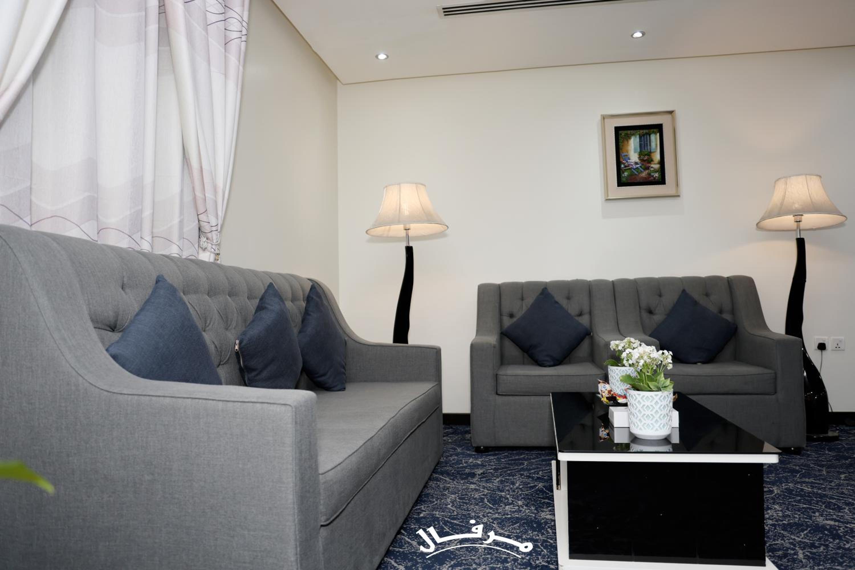 Merfal Serviced Apartments Royal