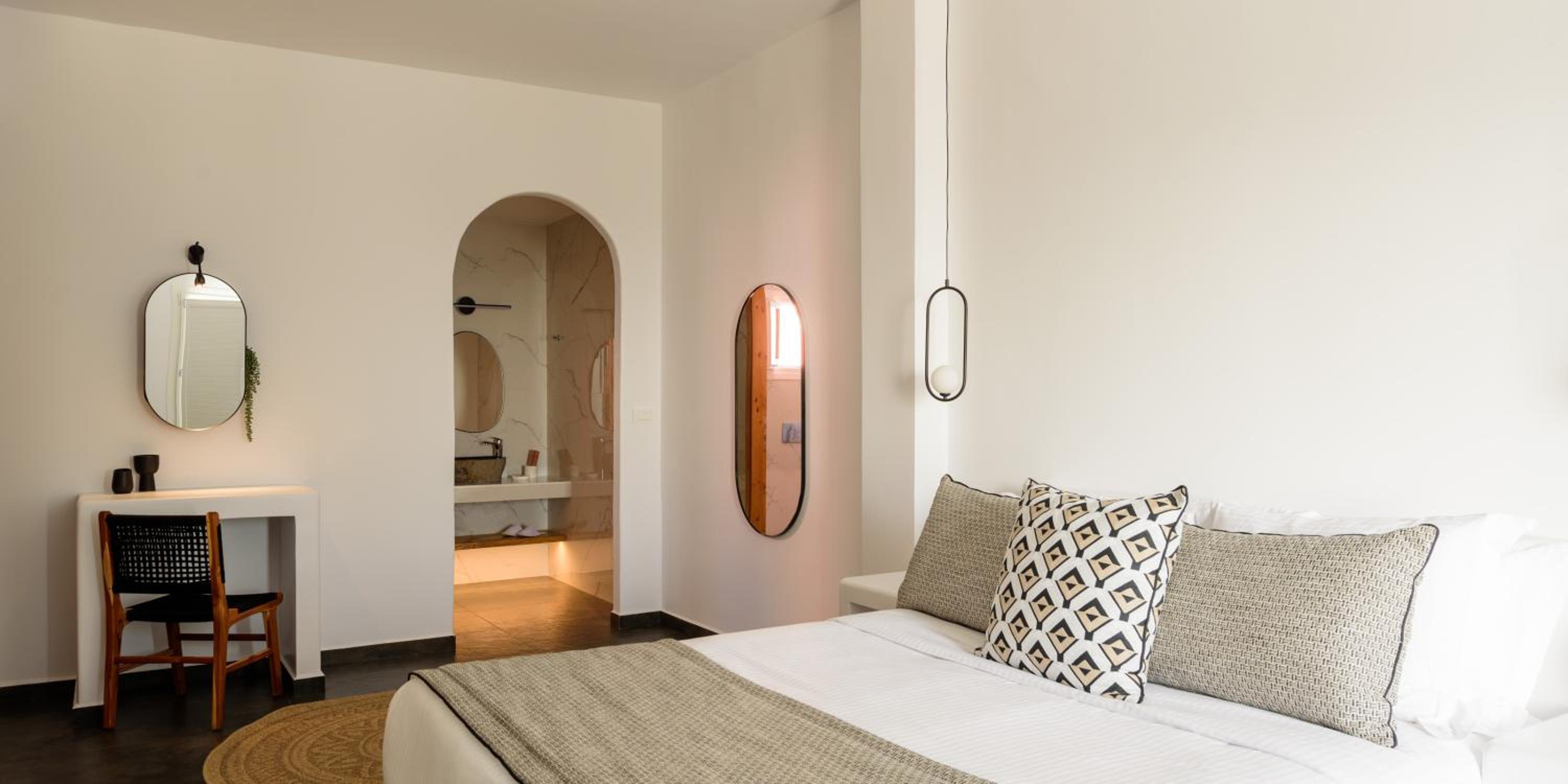 Lotus Suites photo 4