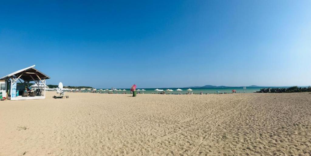 Lion1, Schwarzmeertraum, stilvoll, 7 Minuten zum Strand, WLAN gratis