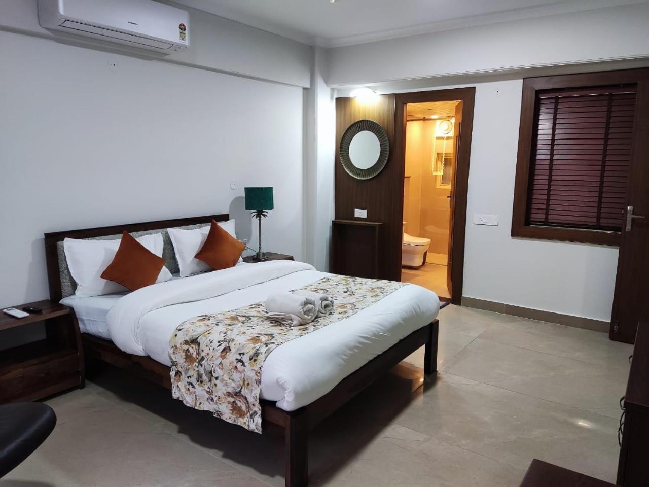 Aloha - Luxury Apartments by blissful Ganges view 5