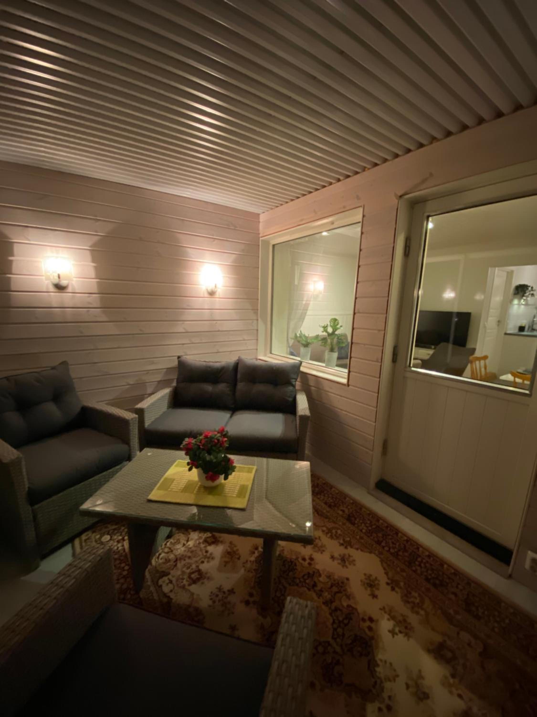 GITTA - privat appartment with glass patio and free parking