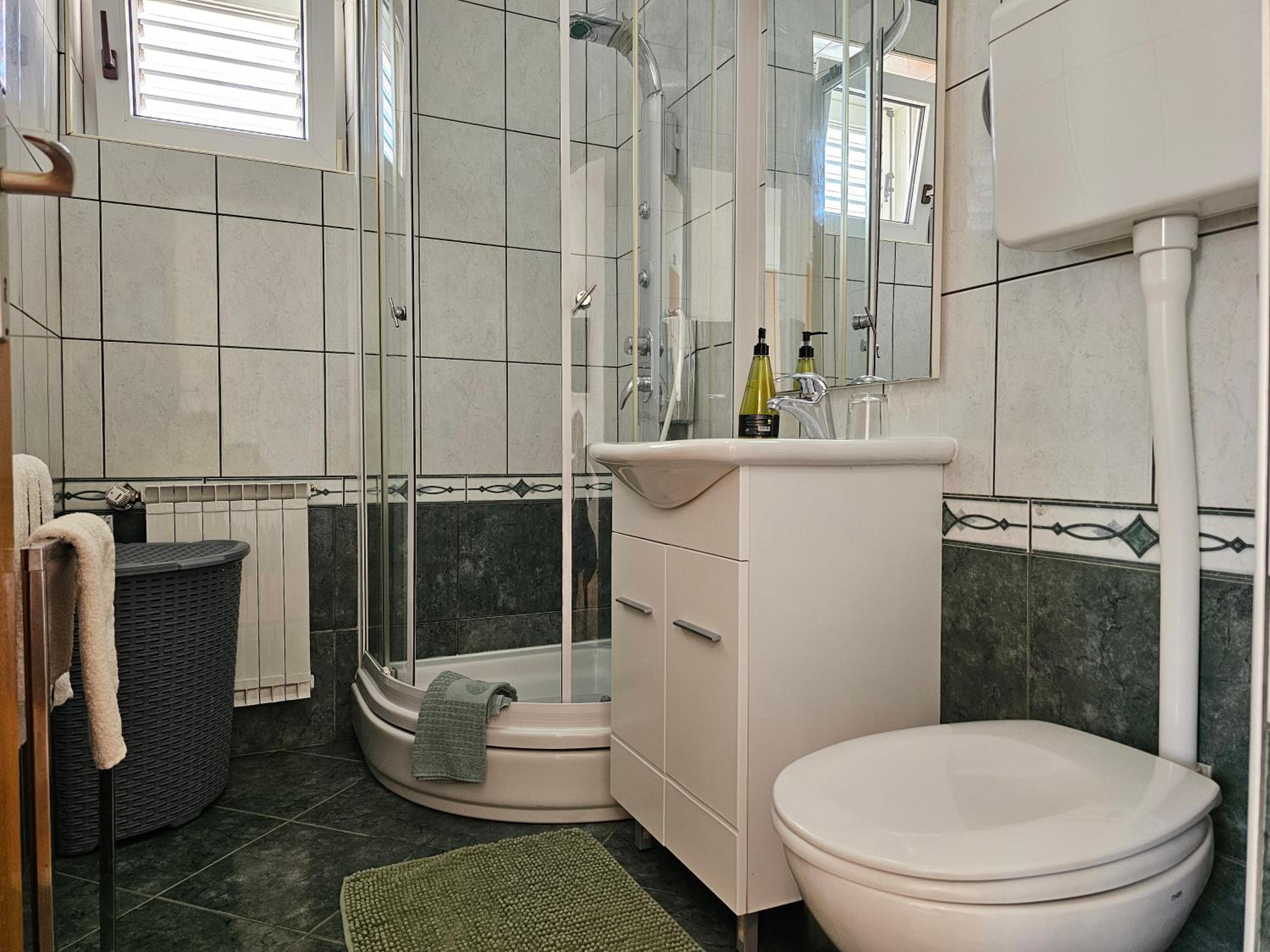 Adria Apartments and Rooms