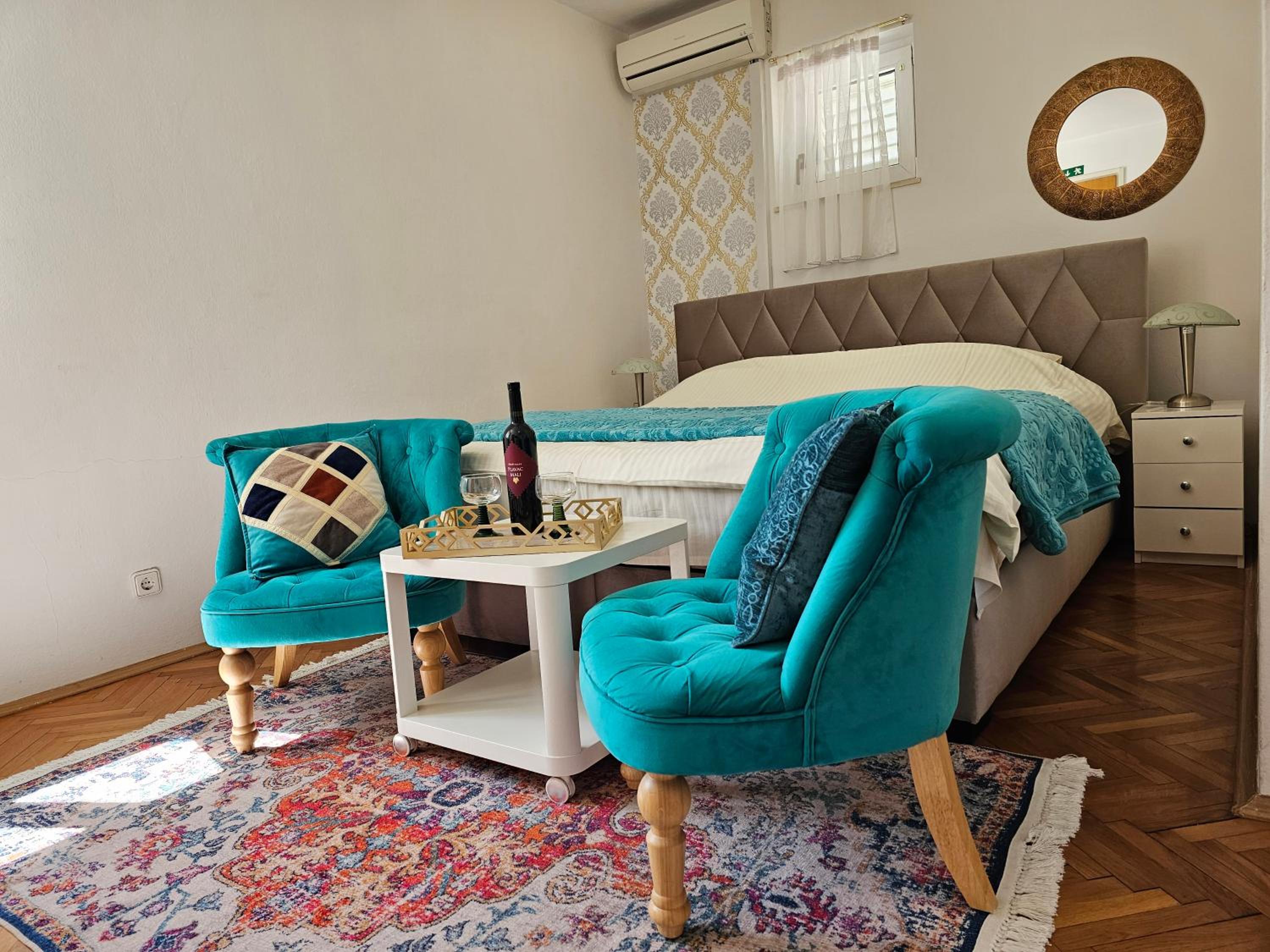 Adria Apartments and Rooms
